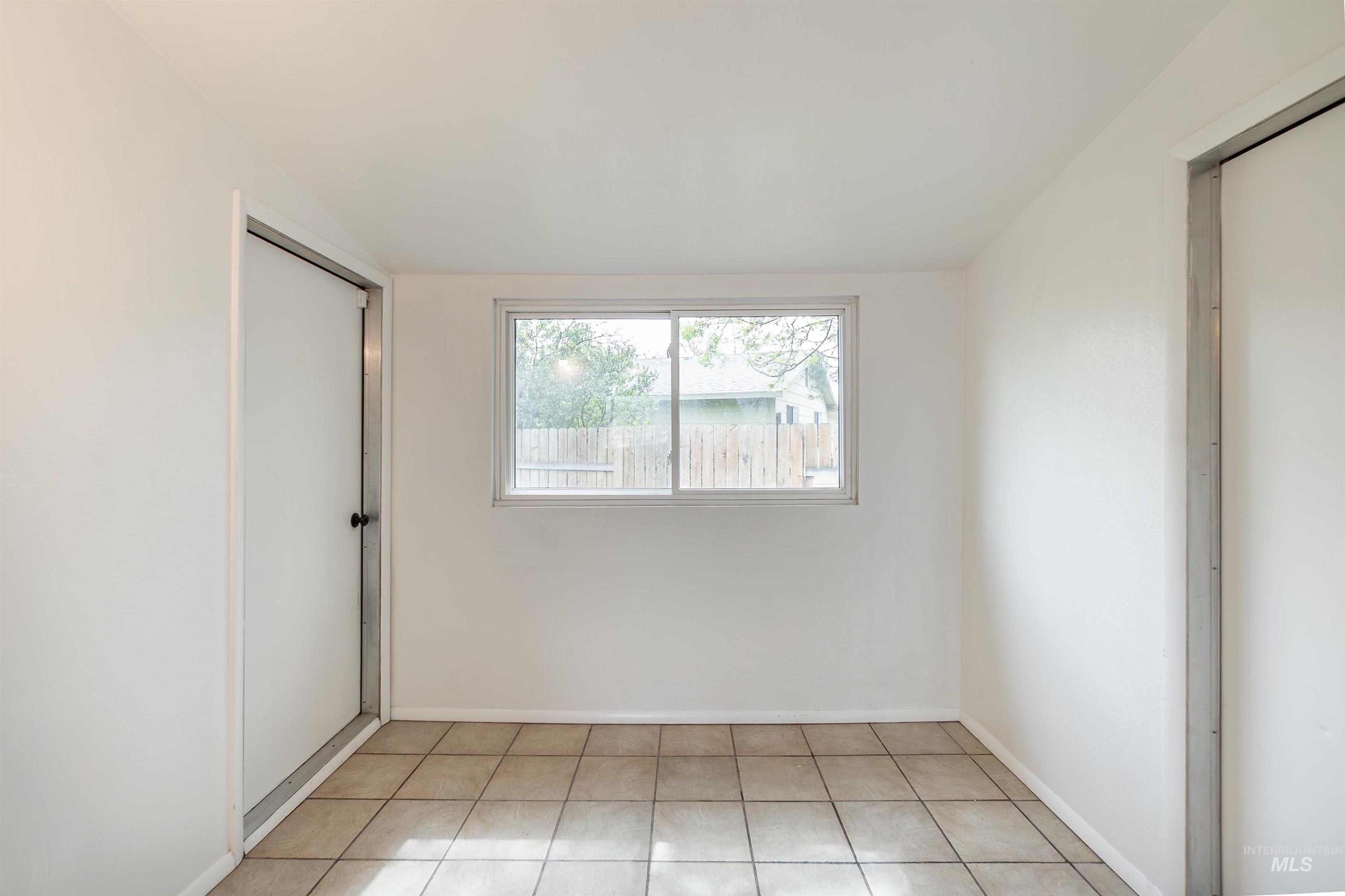 7159 W Bluebird Dr, Boise, Idaho 83703, 2 Bedrooms, 1 Bathroom, Residential For Sale, Price $360,000, 98980042