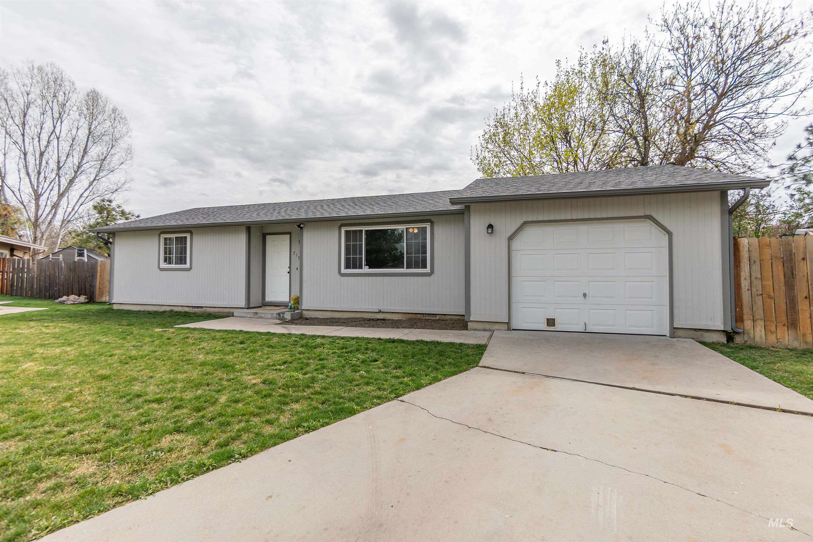 7159 W Bluebird Dr, Boise, Idaho 83703, 2 Bedrooms, 1 Bathroom, Residential For Sale, Price $360,000, 98980042