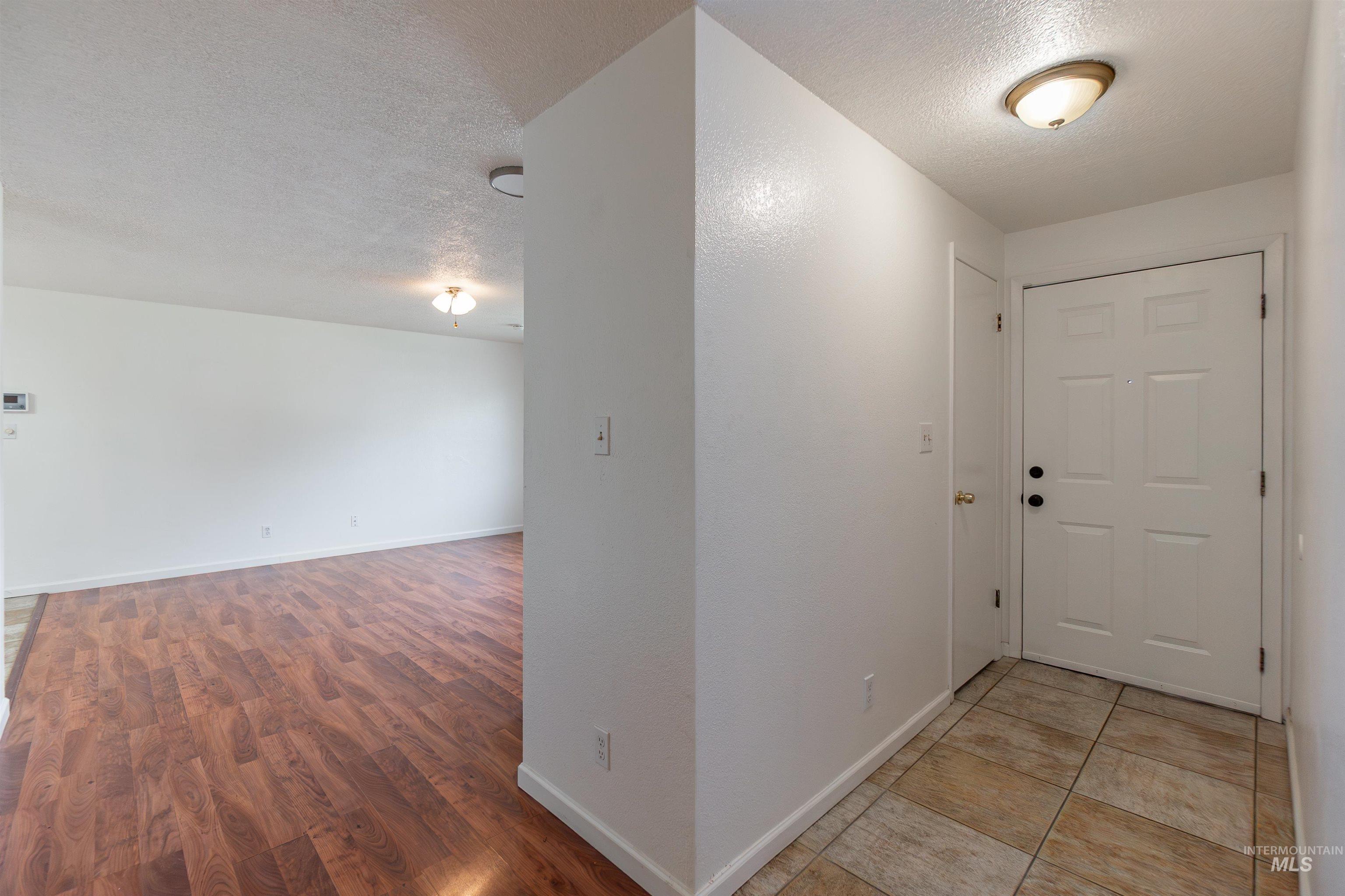 7159 W Bluebird Dr, Boise, Idaho 83703, 2 Bedrooms, 1 Bathroom, Residential For Sale, Price $360,000, 98980042