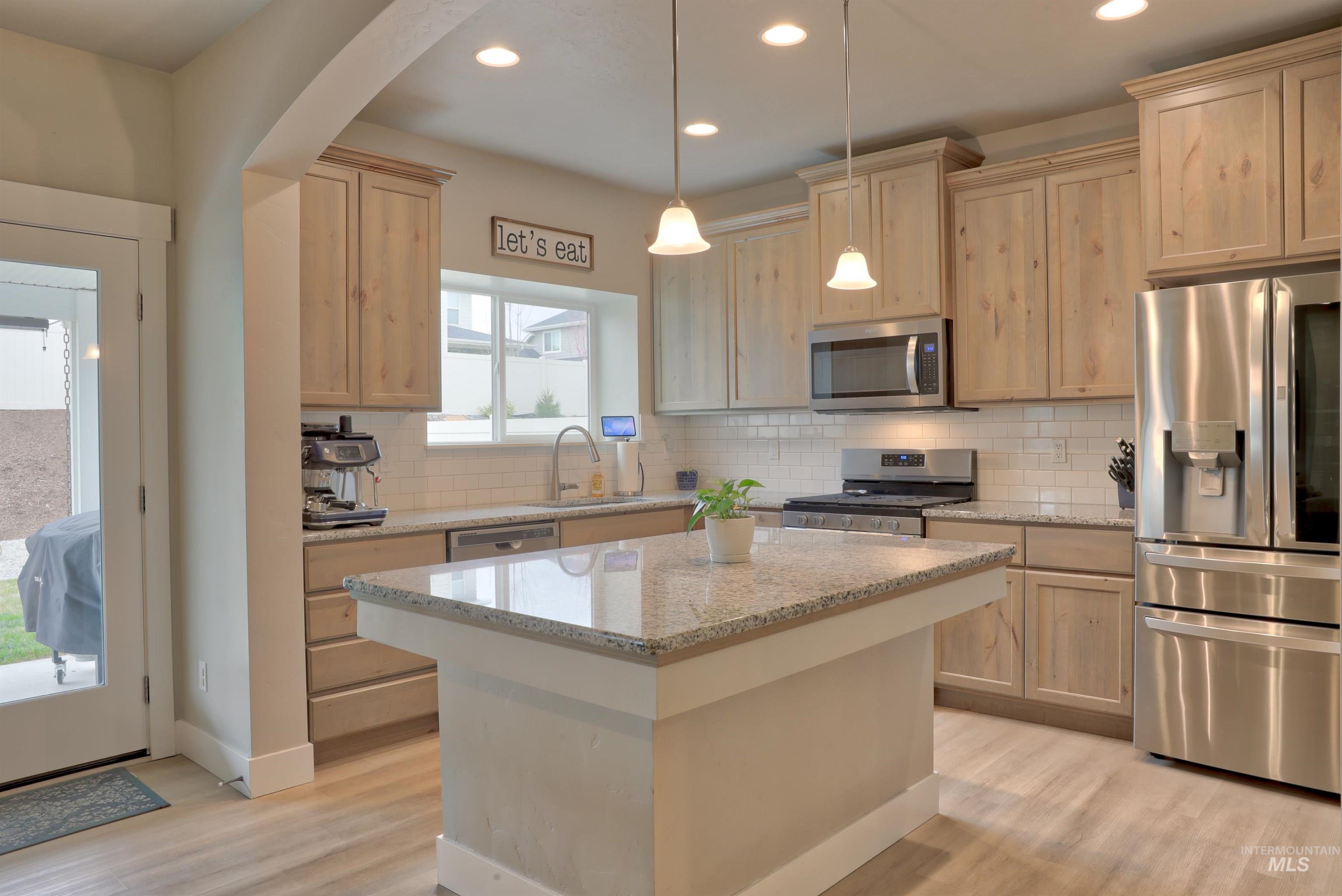 12737 S S Arezzo Way, Nampa, Idaho 83686, 4 Bedrooms, 2 Bathrooms, Residential For Sale, Price $519,000, 98980043