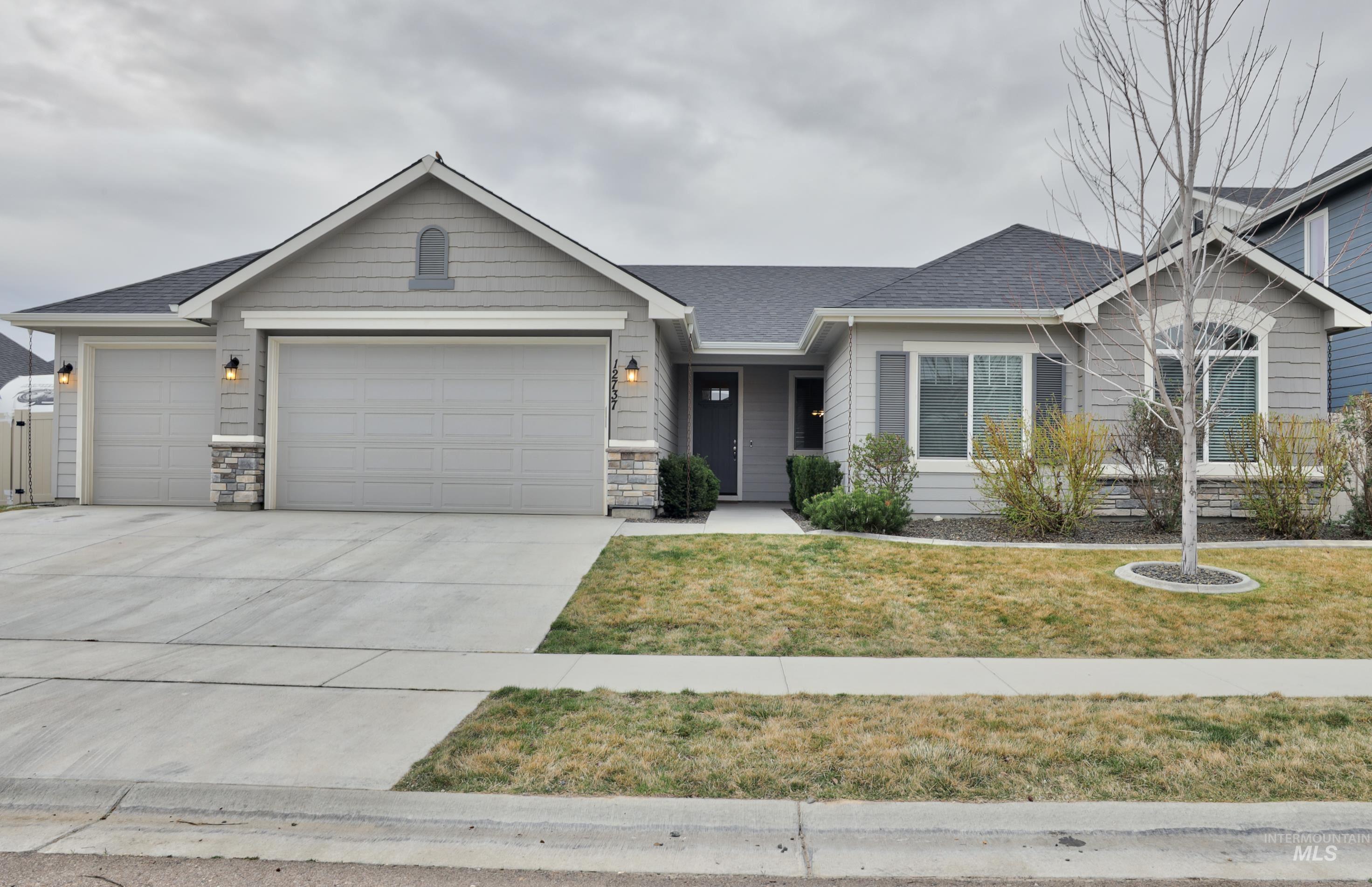 12737 S S Arezzo Way, Nampa, Idaho 83686, 4 Bedrooms, 2 Bathrooms, Residential For Sale, Price $519,000, 98980043