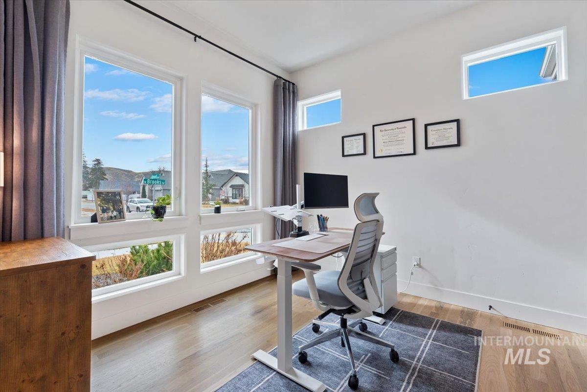 8448 W Brooks Dr, Boise, Idaho 83714, 5 Bedrooms, 3 Bathrooms, Residential For Sale, Price $1,129,000, 98980045