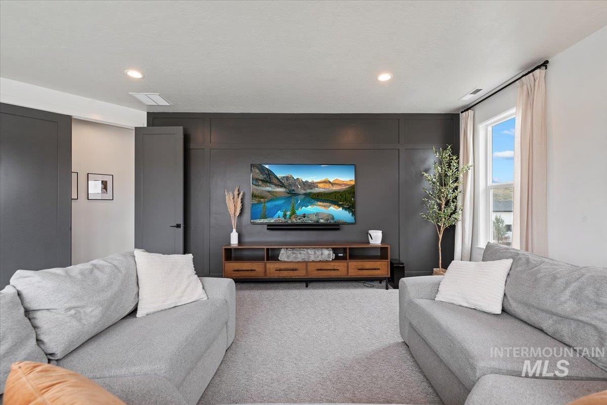 8448 W Brooks Dr, Boise, Idaho 83714, 5 Bedrooms, 3 Bathrooms, Residential For Sale, Price $1,099,000, 98980045