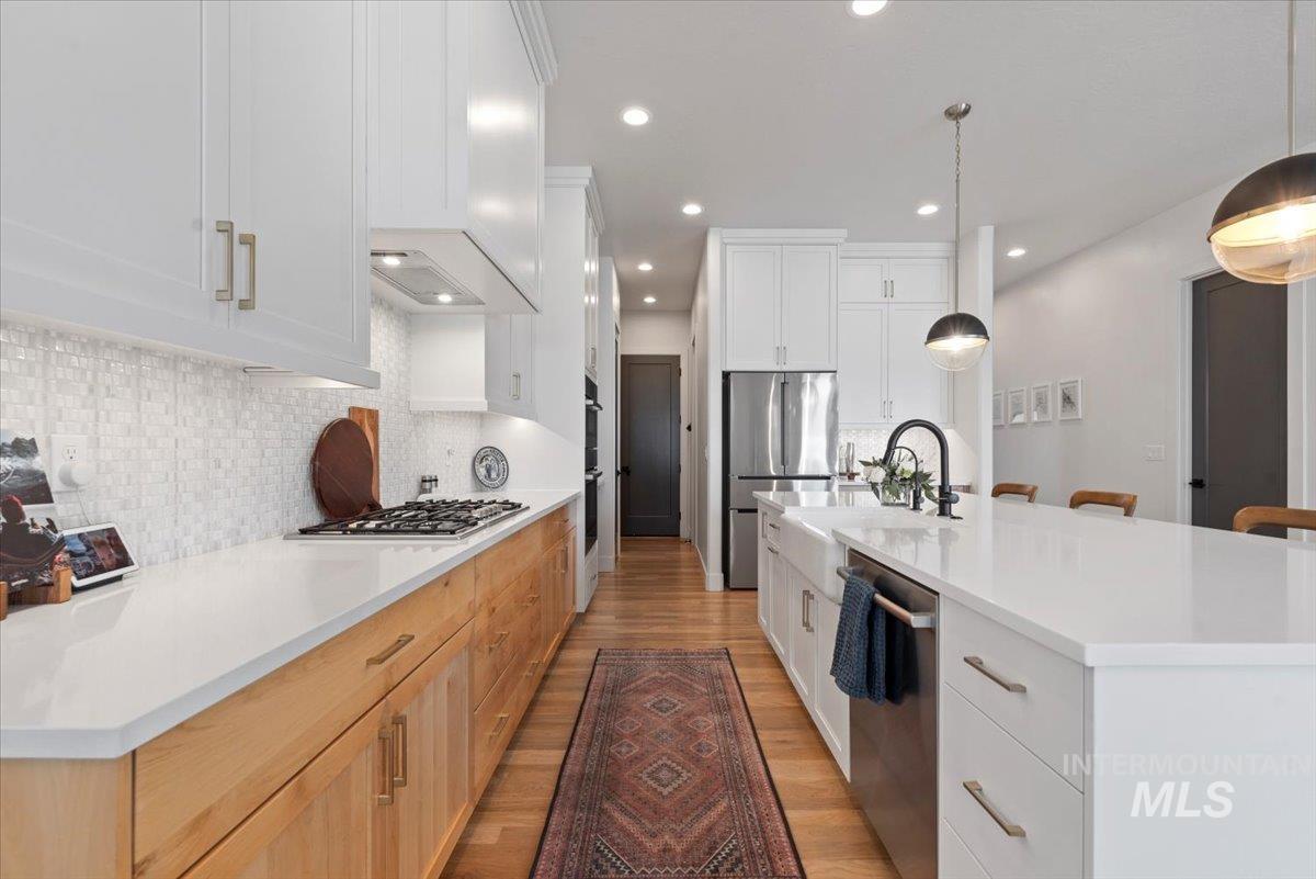 8448 W Brooks Dr, Boise, Idaho 83714, 5 Bedrooms, 3 Bathrooms, Residential For Sale, Price $1,129,000, 98980045