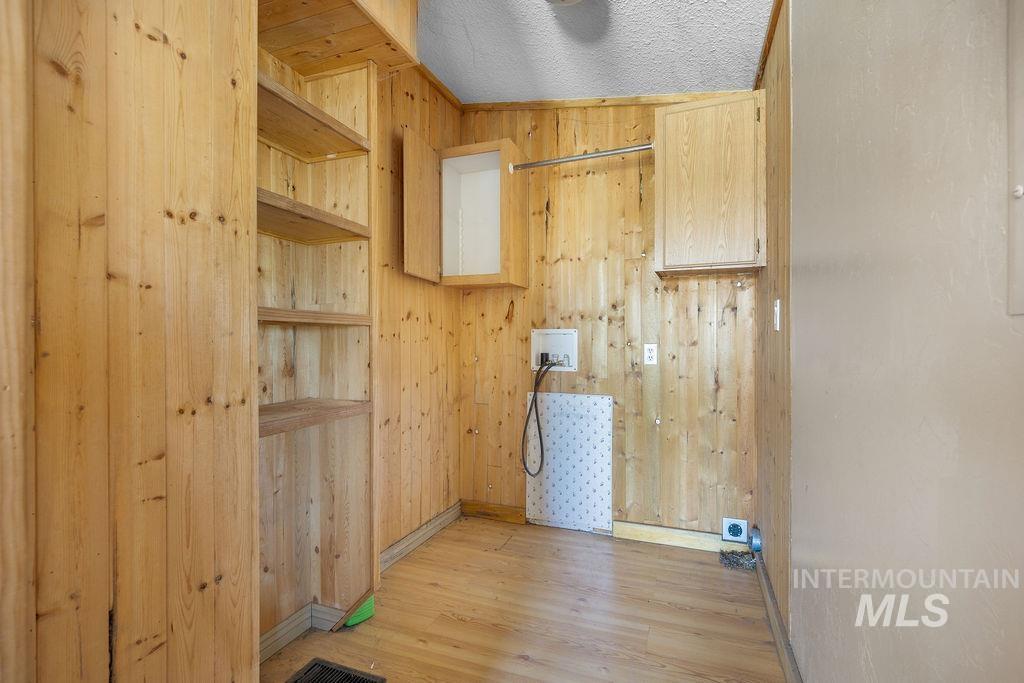 7370 Sagebrush Lane, Caldwell, Idaho 83607, 3 Bedrooms, 2 Bathrooms, Residential For Sale, Price $524,900, 98980046