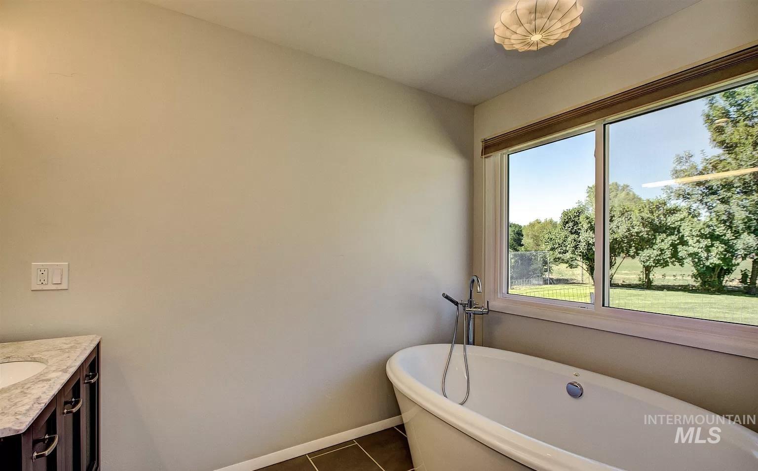 9326 W Wright Street, Boise, Idaho 83709, 3 Bedrooms, 2 Bathrooms, Residential For Sale, Price $819,700,MLS 98980047