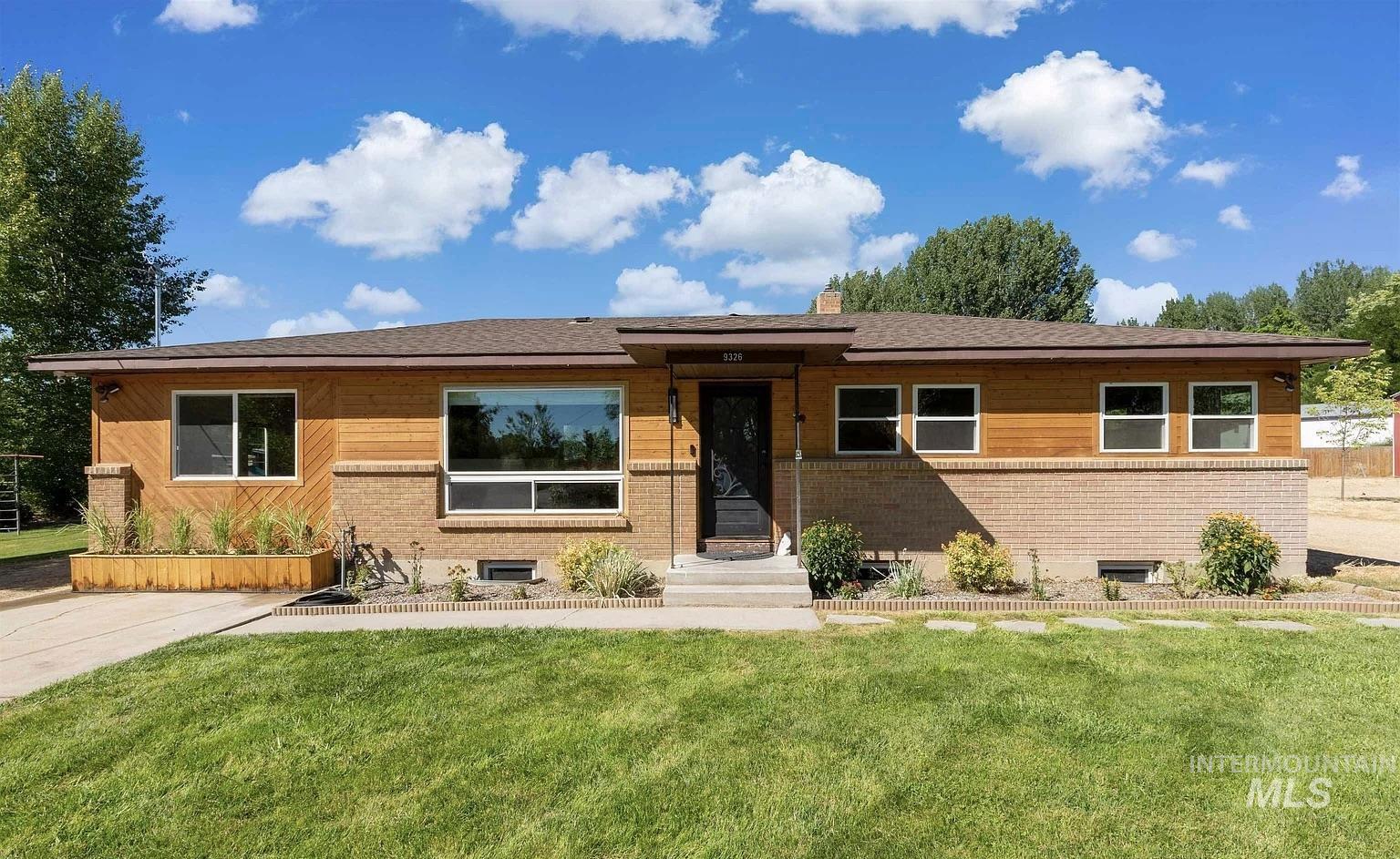 9326 W Wright Street, Boise, Idaho 83709, 3 Bedrooms, 2 Bathrooms, Residential For Sale, Price $819,700,MLS 98980047