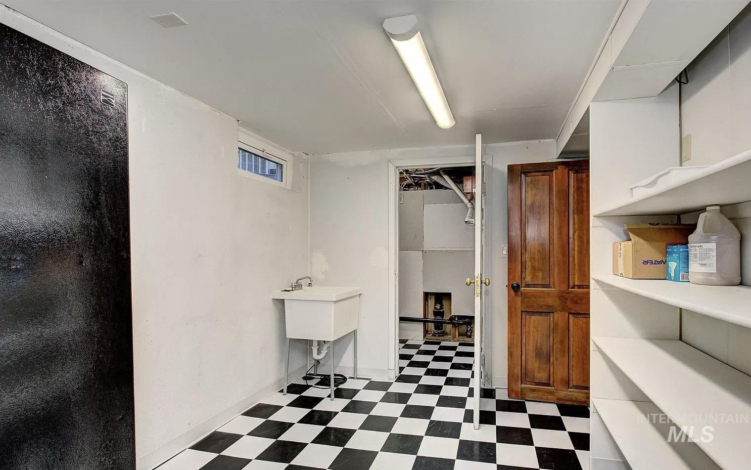 9326 W Wright Street, Boise, Idaho 83709, 3 Bedrooms, 2 Bathrooms, Residential For Sale, Price $819,700,MLS 98980047