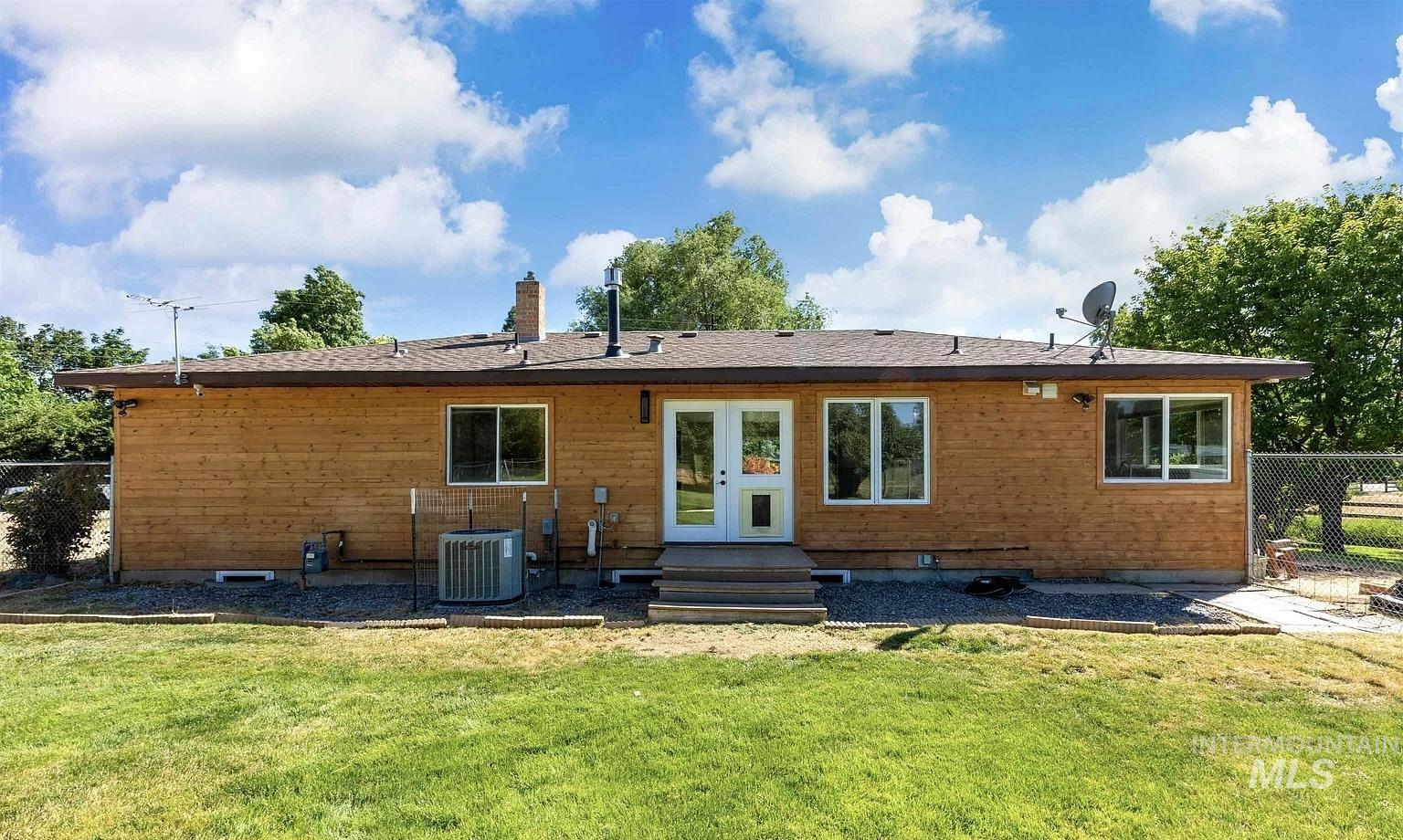 9326 W Wright Street, Boise, Idaho 83709, 3 Bedrooms, 2 Bathrooms, Residential For Sale, Price $819,700,MLS 98980047