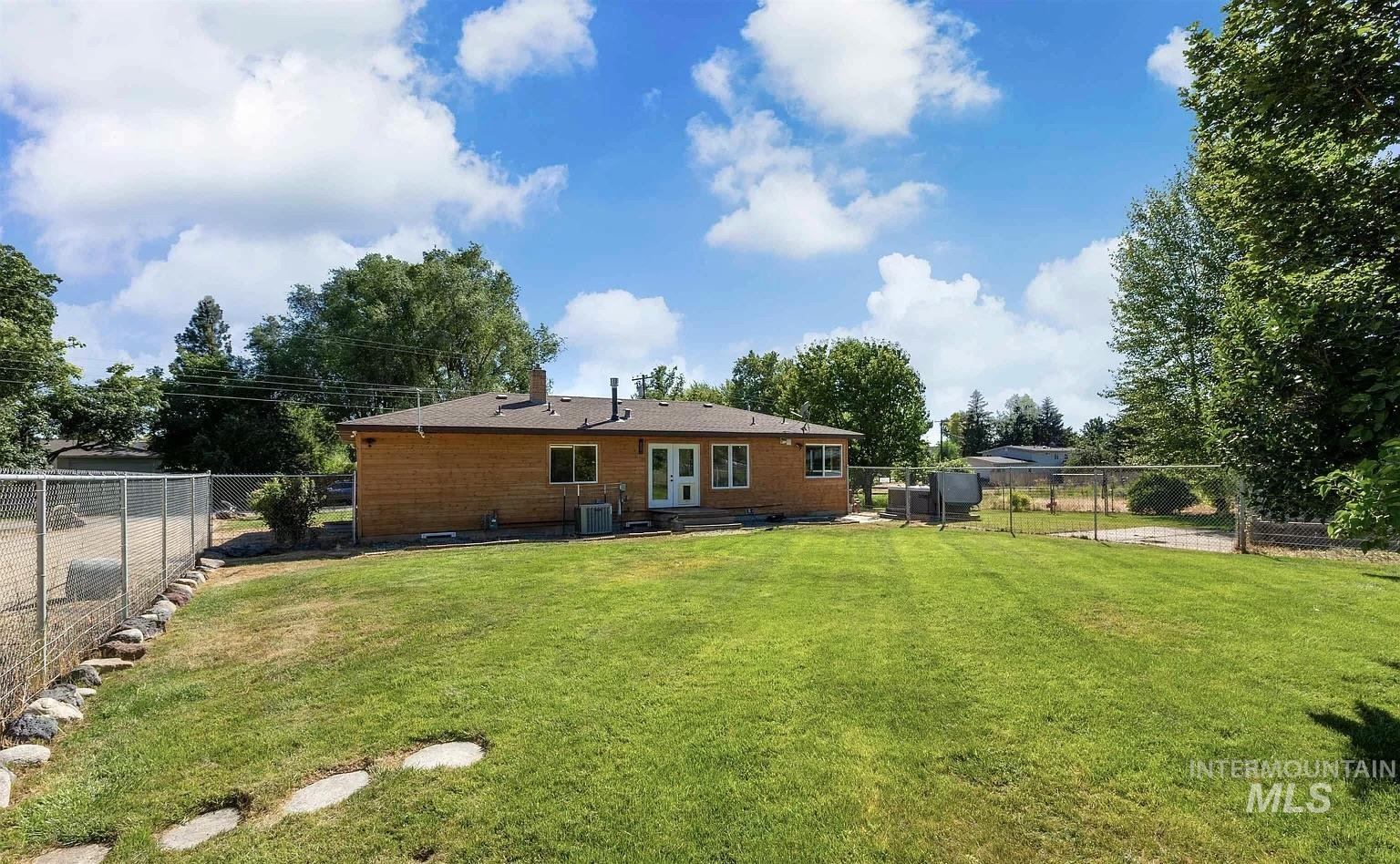 9326 W Wright Street, Boise, Idaho 83709, 3 Bedrooms, 2 Bathrooms, Residential For Sale, Price $819,700,MLS 98980047