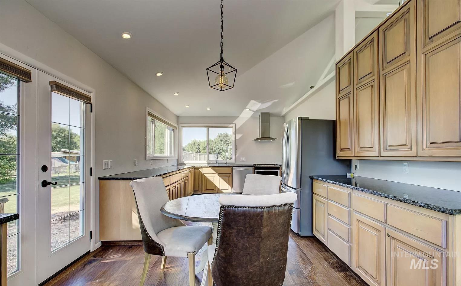 9326 W Wright Street, Boise, Idaho 83709, 3 Bedrooms, 2 Bathrooms, Residential For Sale, Price $819,700,MLS 98980047