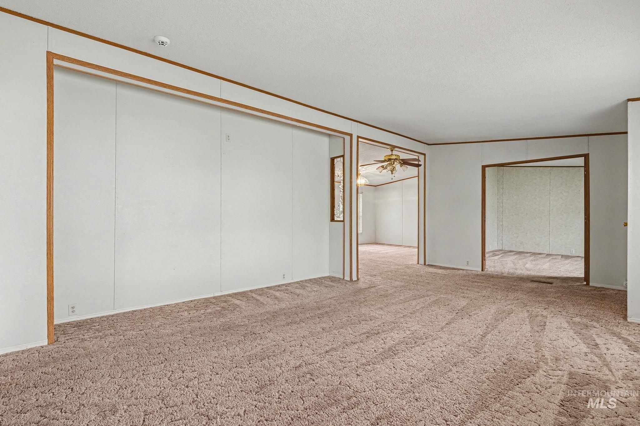 2809 Golden Rod Lane, Caldwell, Idaho 83605, 3 Bedrooms, 2 Bathrooms, Residential For Sale, Price $285,000,MLS 98980048