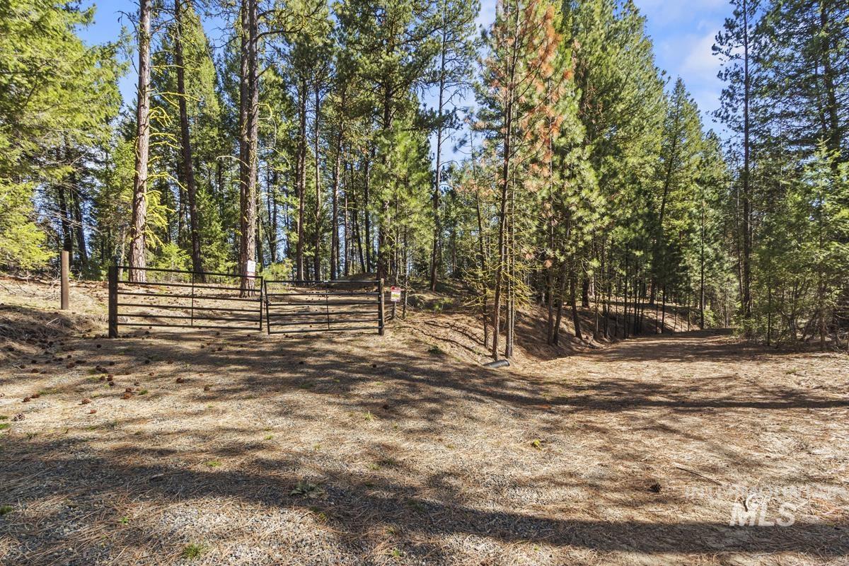 150 Mountain Air Drive, Cascade, Idaho 83611, Land For Sale, Price $169,000, 98980053