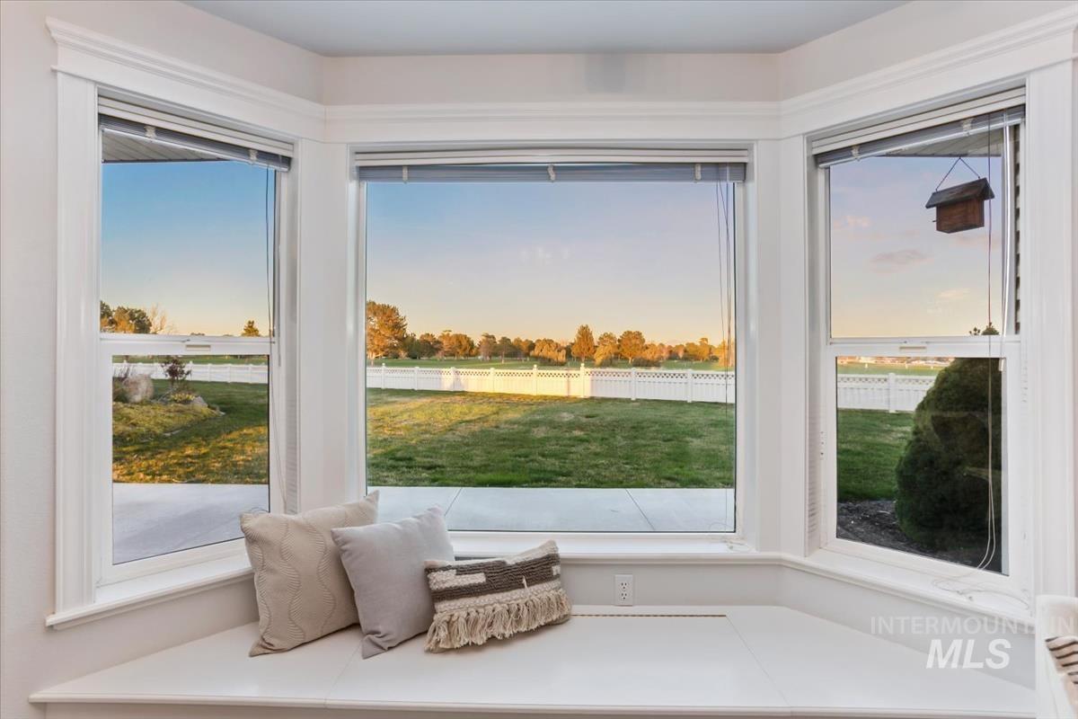 25074 The Driving Lane, Caldwell, Idaho 83607, 2 Bedrooms, 2 Bathrooms, Residential For Sale, Price $459,900, 98980054