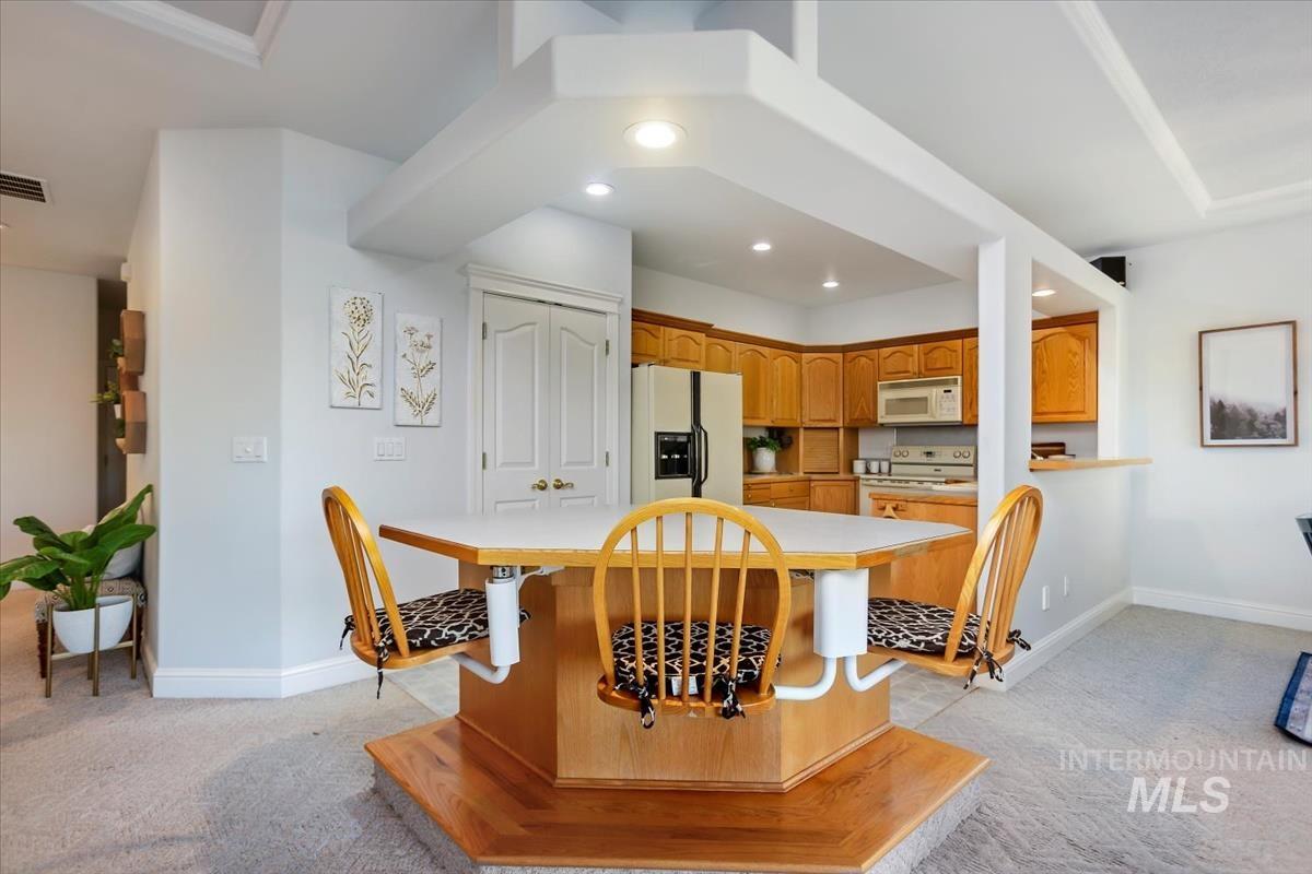 25074 The Driving Lane, Caldwell, Idaho 83607, 2 Bedrooms, 2 Bathrooms, Residential For Sale, Price $459,900, 98980054