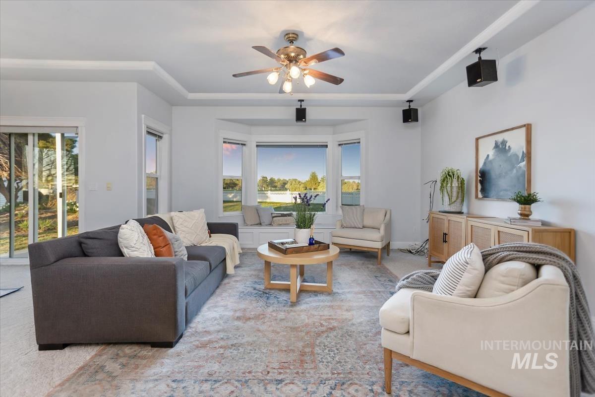 25074 The Driving Lane, Caldwell, Idaho 83607, 2 Bedrooms, 2 Bathrooms, Residential For Sale, Price $459,900, 98980054