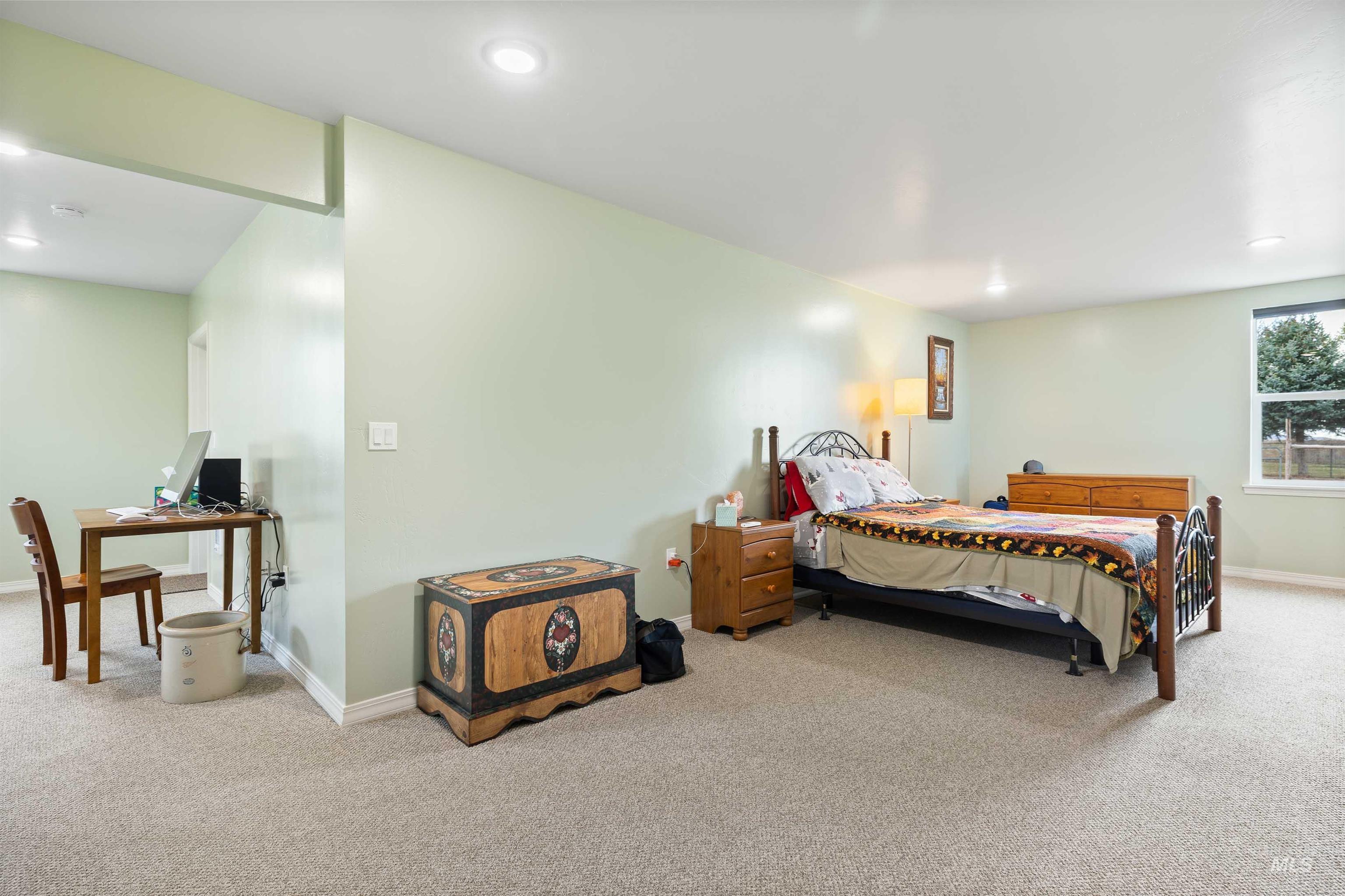 1512 N 2272 E, Rogerson, Idaho 83302, 2 Bedrooms, 2 Bathrooms, Residential For Sale, Price $350,000, 98980057