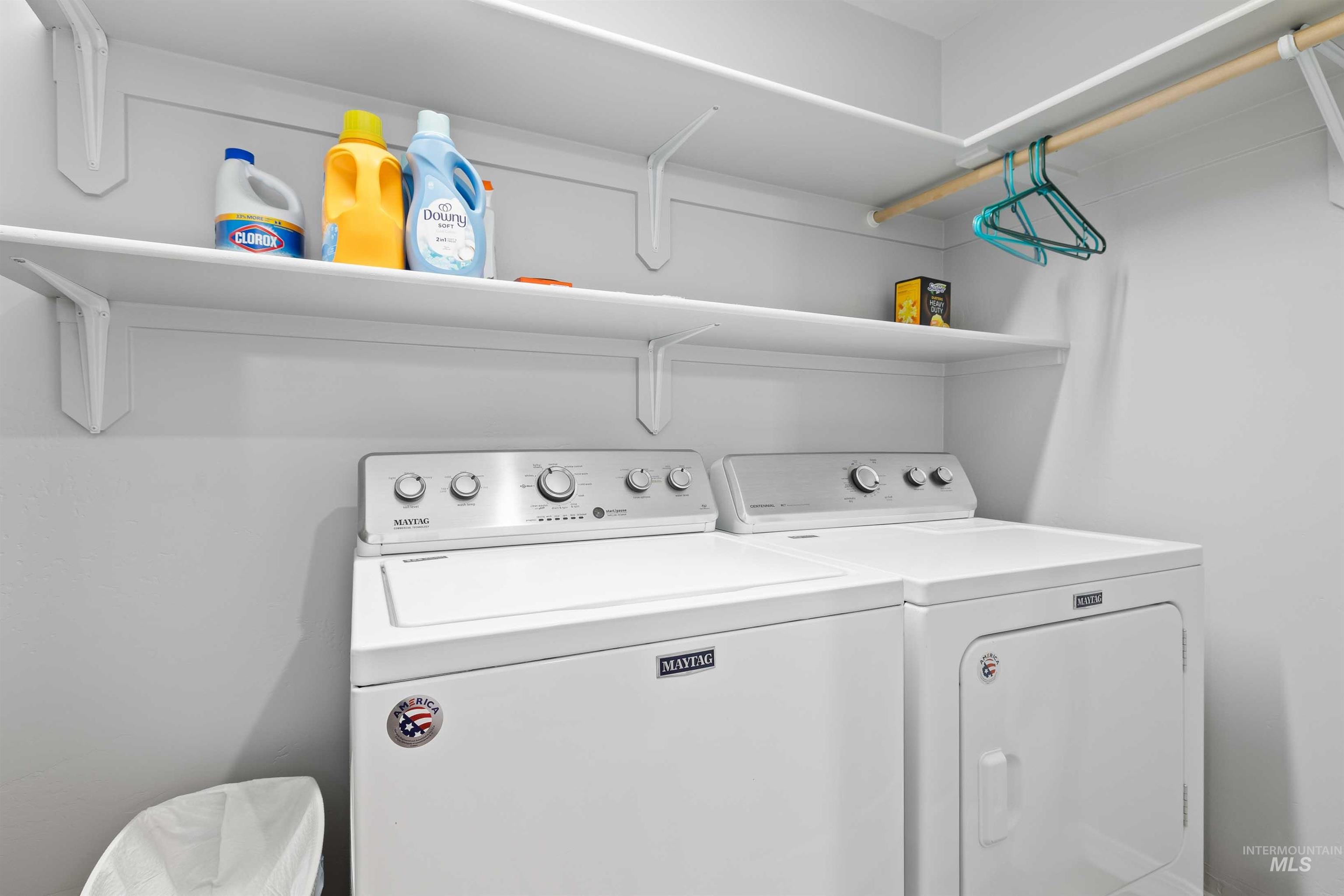 1512 N 2272 E, Rogerson, Idaho 83302, 2 Bedrooms, 2 Bathrooms, Residential For Sale, Price $350,000, 98980057