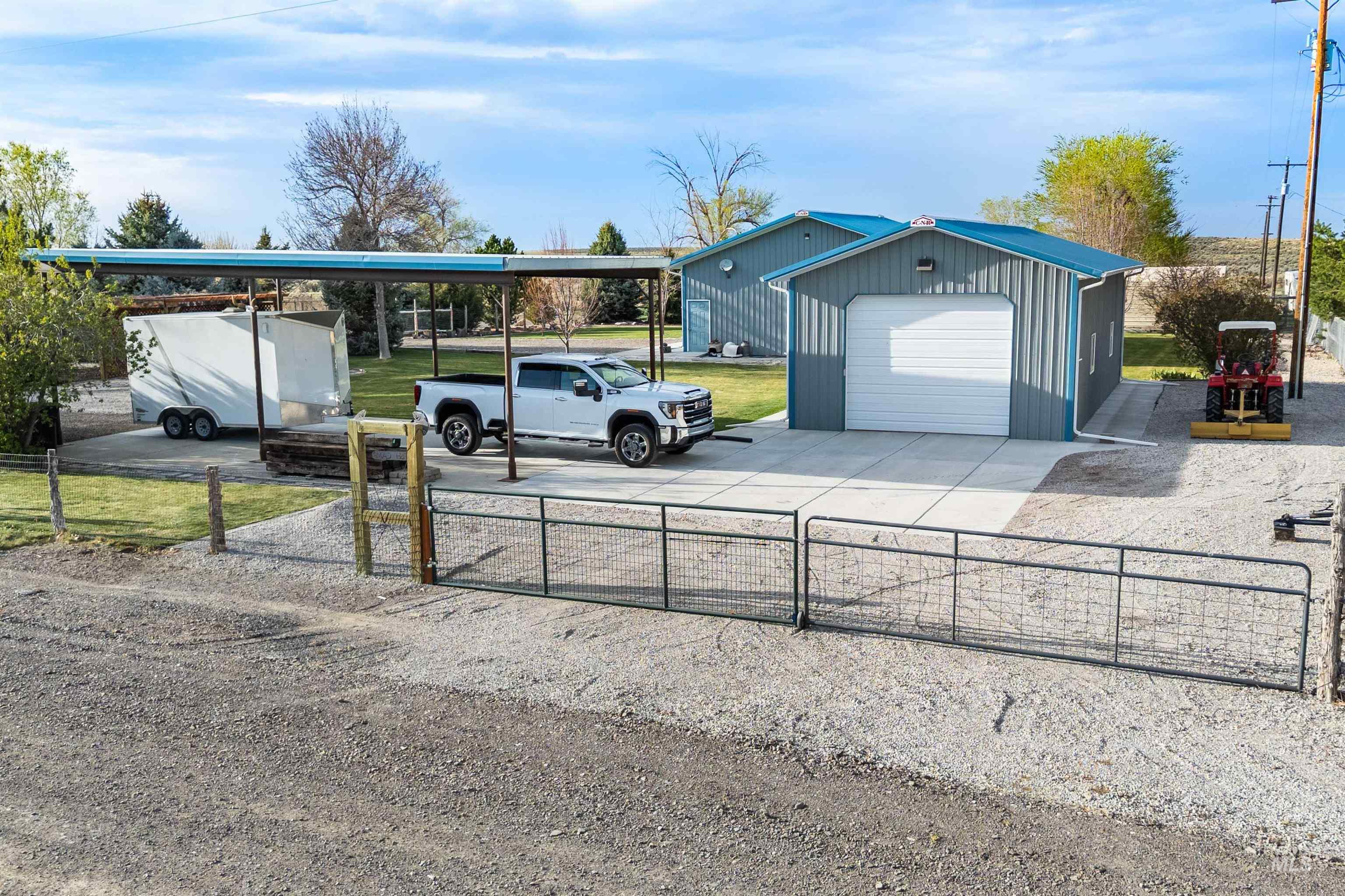 1512 N 2272 E, Rogerson, Idaho 83302, 2 Bedrooms, 2 Bathrooms, Residential For Sale, Price $350,000, 98980057