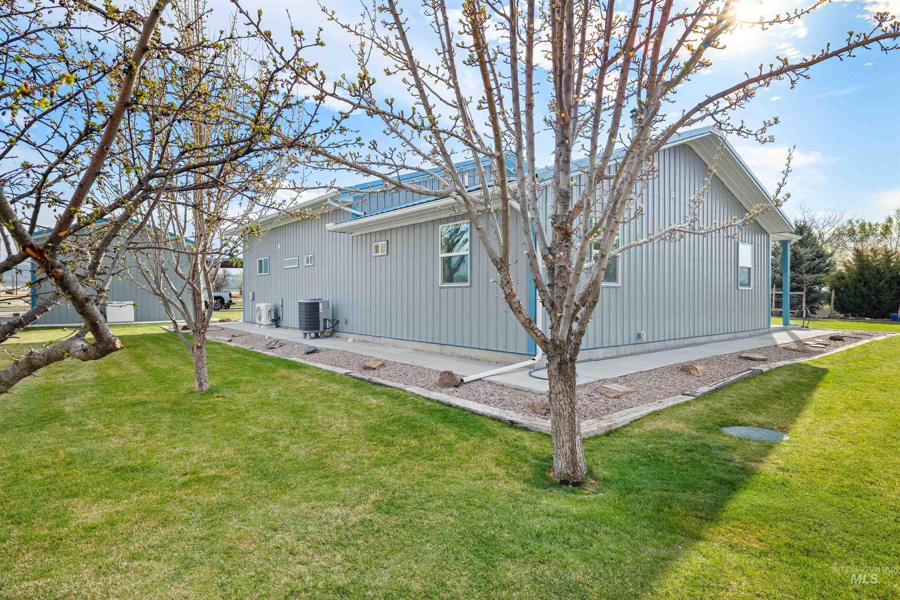 1512 N 2272 E, Rogerson, Idaho 83302, 2 Bedrooms, 2 Bathrooms, Residential For Sale, Price $350,000, 98980057