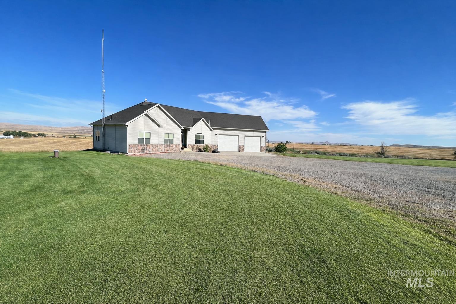 2048 6th Ave. West, Vale, Oregon 97918, 6 Bedrooms, 3 Bathrooms, Residential For Sale, Price $859,900,MLS 98980059