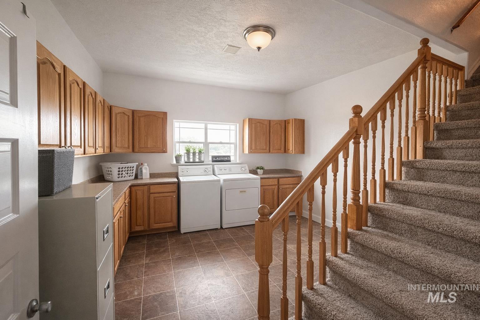 2048 6th Ave. West, Vale, Oregon 97918, 6 Bedrooms, 3 Bathrooms, Residential For Sale, Price $859,900,MLS 98980059