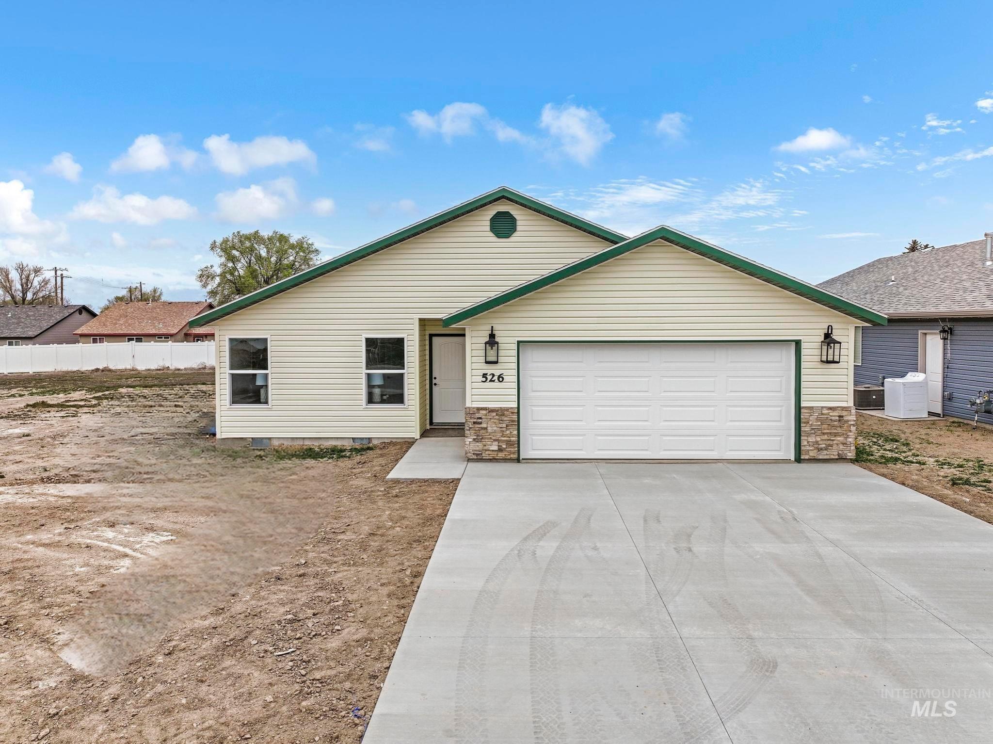 526 Thompson Ct., Jerome, Idaho 83338, 4 Bedrooms, 2 Bathrooms, Residential For Sale, Price $389,999,MLS 98980060