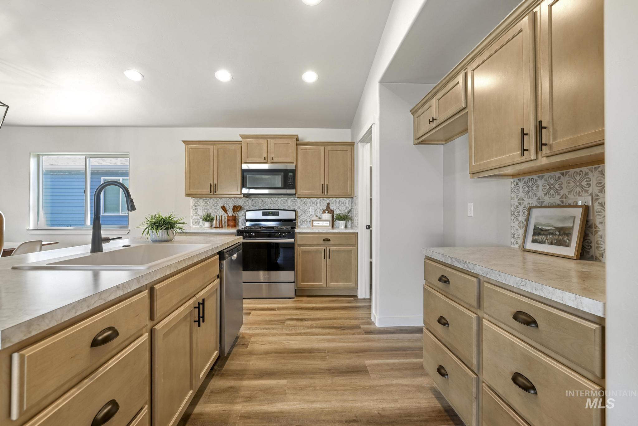 526 Thompson Ct., Jerome, Idaho 83338, 4 Bedrooms, 2 Bathrooms, Residential For Sale, Price $389,999,MLS 98980060