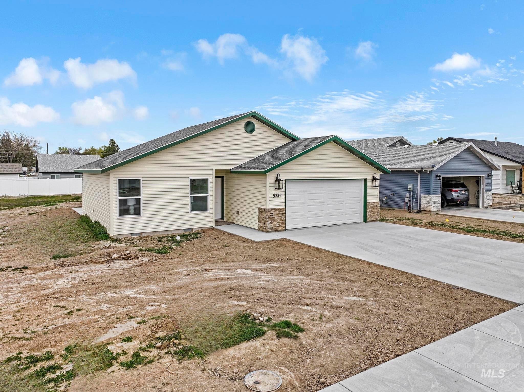 526 Thompson Ct., Jerome, Idaho 83338, 4 Bedrooms, 2 Bathrooms, Residential For Sale, Price $389,999,MLS 98980060