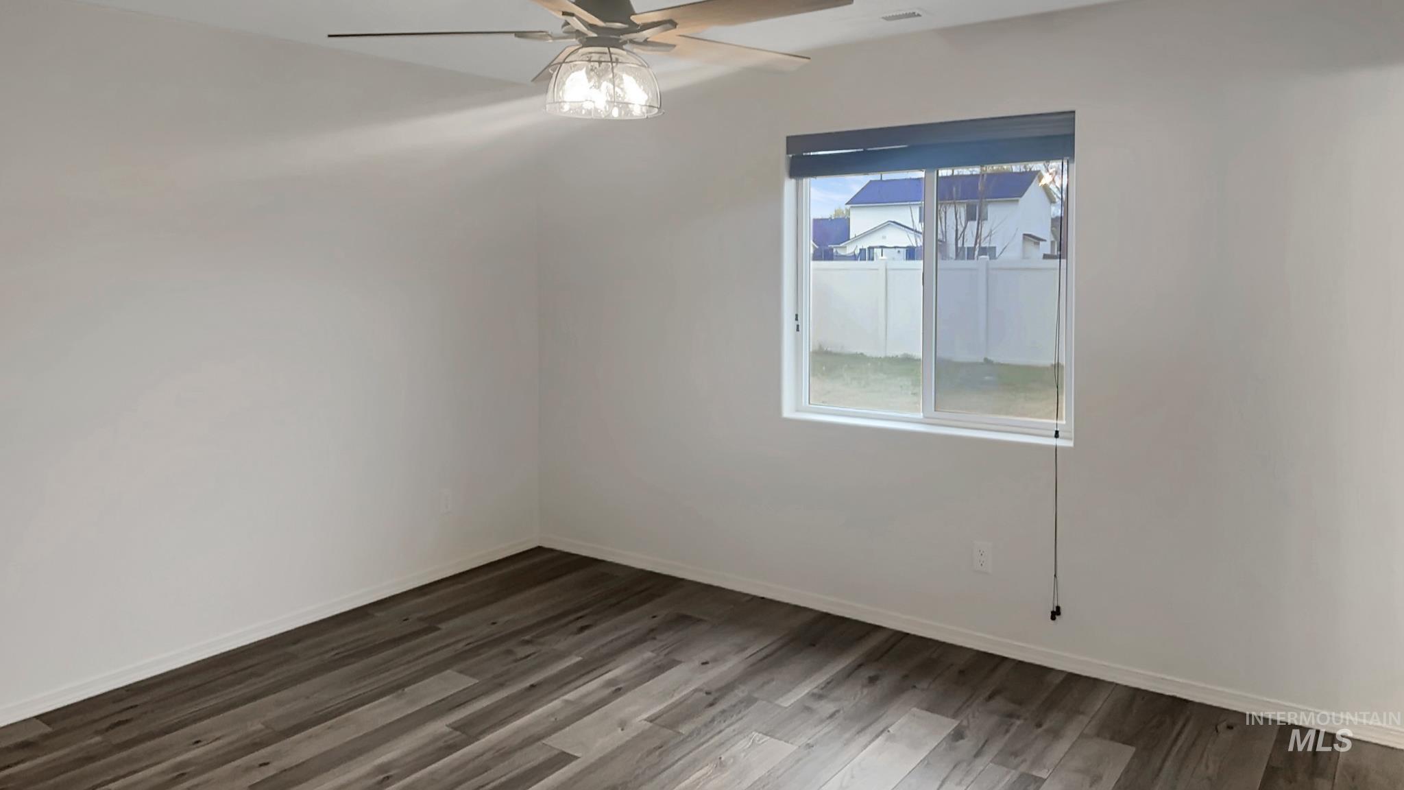 5223 Junegrass Way, Caldwell, Idaho 83607, 3 Bedrooms, 2 Bathrooms, Residential For Sale, Price $363,000, 98980062