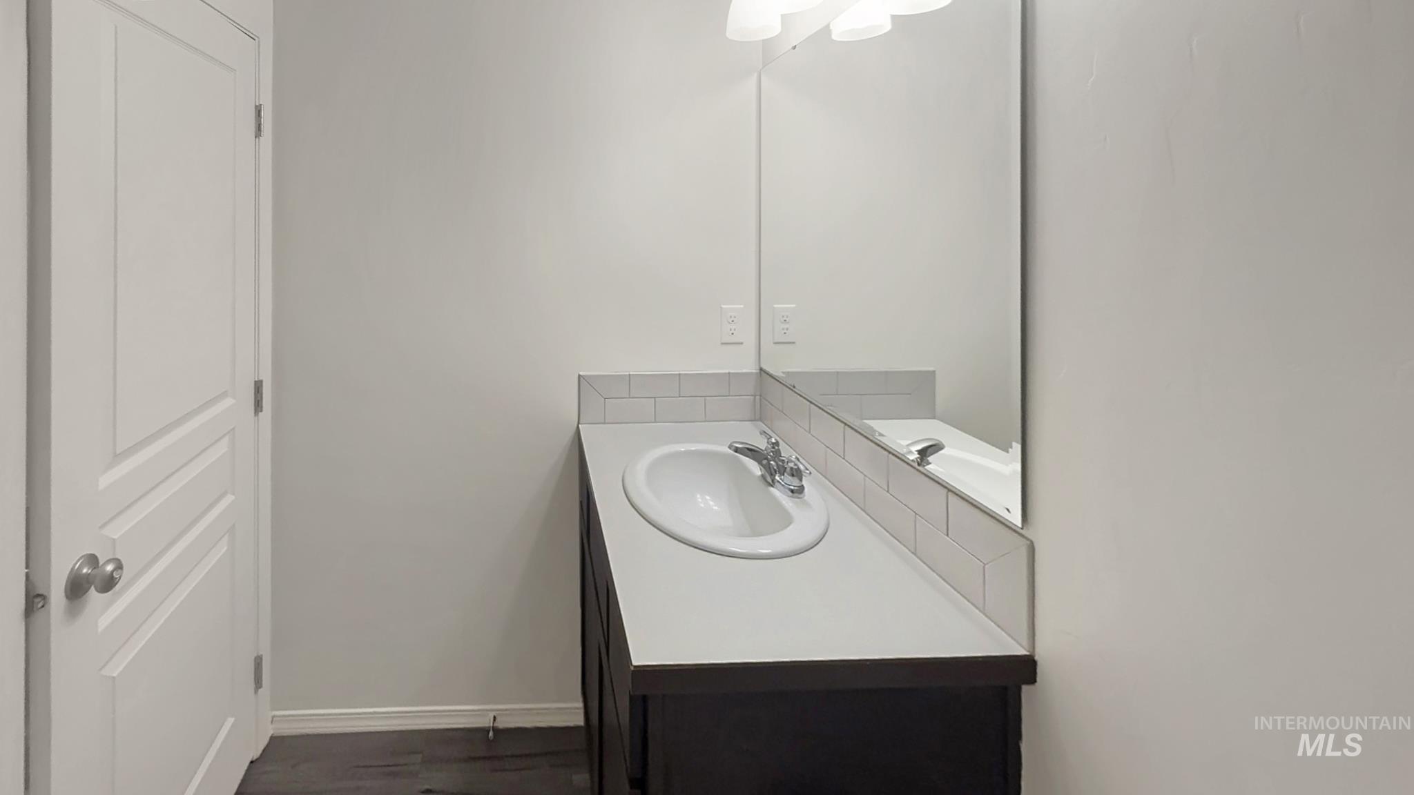 5223 Junegrass Way, Caldwell, Idaho 83607, 3 Bedrooms, 2 Bathrooms, Residential For Sale, Price $363,000, 98980062