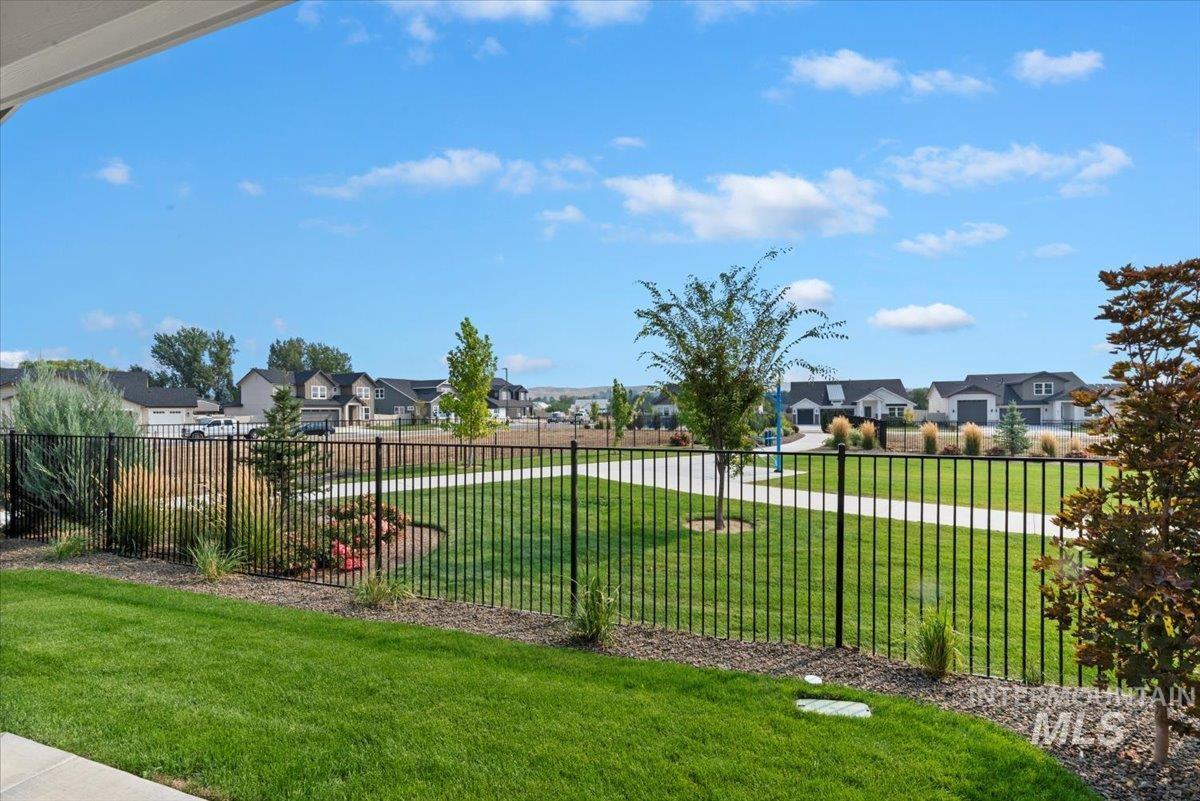 677 N Morning Glory, Eagle, Idaho 83616, 3 Bedrooms, 2.5 Bathrooms, Residential For Sale, Price $699,900,MLS 98980065