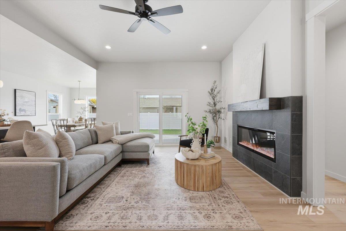 1004 Whitewater Way, Emmett, Idaho 83617, 4 Bedrooms, 3 Bathrooms, Residential For Sale, Price $558,750, 98980067