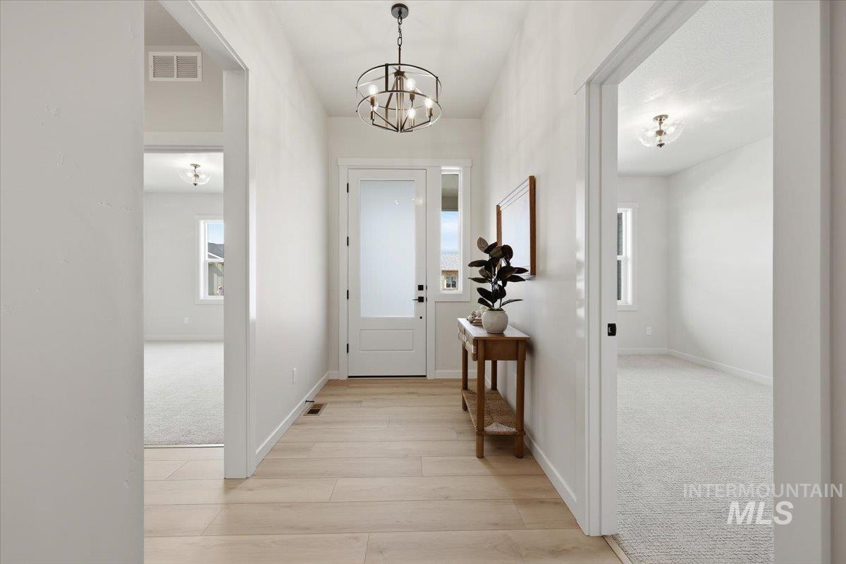 1004 Whitewater Way, Emmett, Idaho 83617, 4 Bedrooms, 3 Bathrooms, Residential For Sale, Price $558,750, 98980067