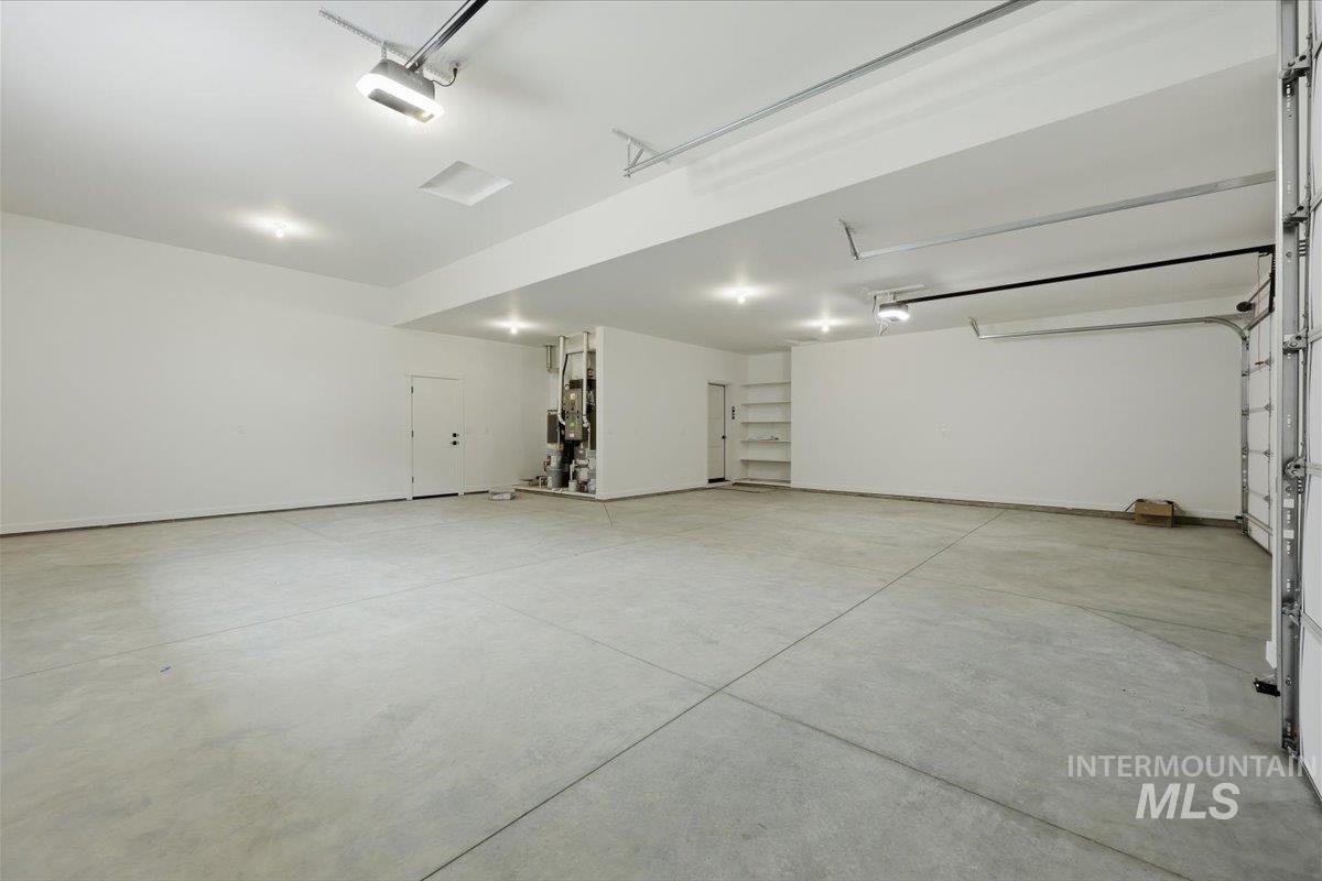 1004 Whitewater Way, Emmett, Idaho 83617, 4 Bedrooms, 3 Bathrooms, Residential For Sale, Price $558,750, 98980067