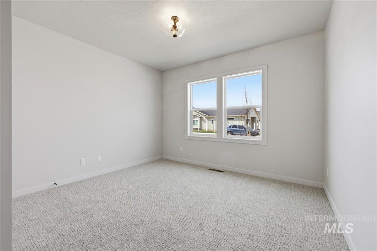 1004 Whitewater Way, Emmett, Idaho 83617, 4 Bedrooms, 3 Bathrooms, Residential For Sale, Price $558,750, 98980067