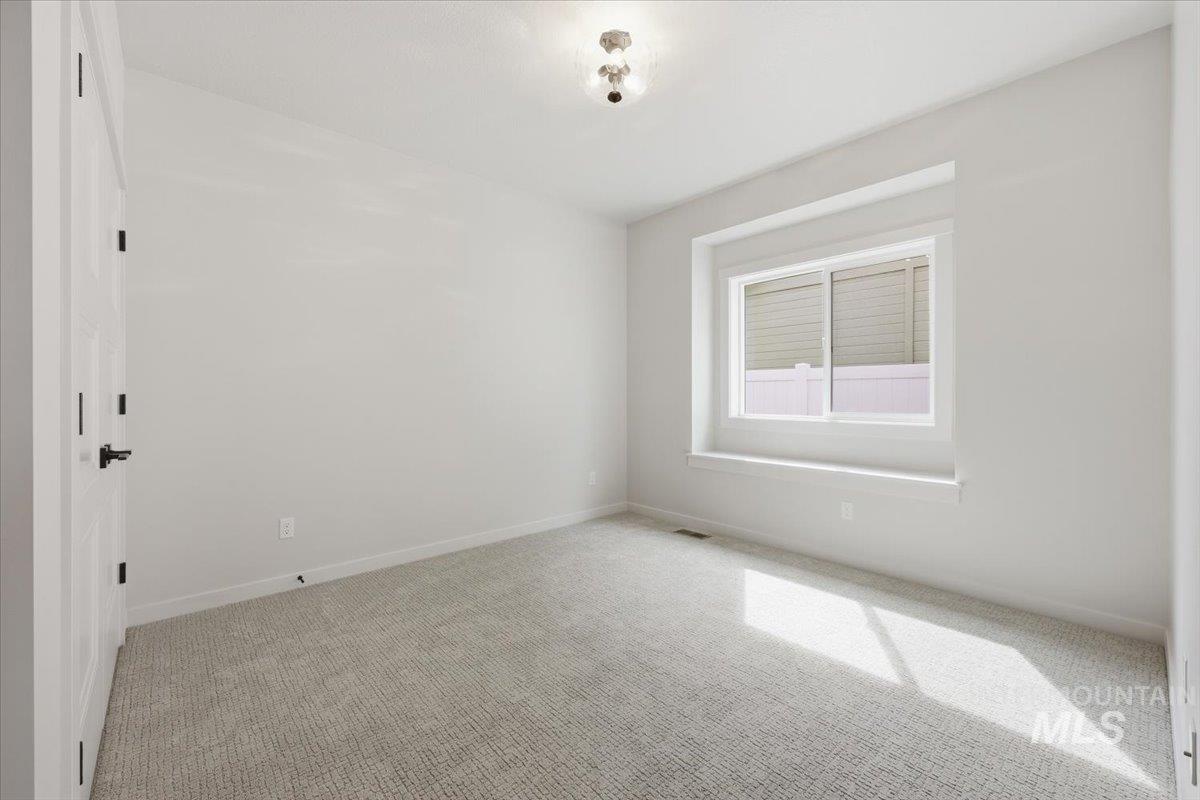 1004 Whitewater Way, Emmett, Idaho 83617, 4 Bedrooms, 3 Bathrooms, Residential For Sale, Price $558,750, 98980067