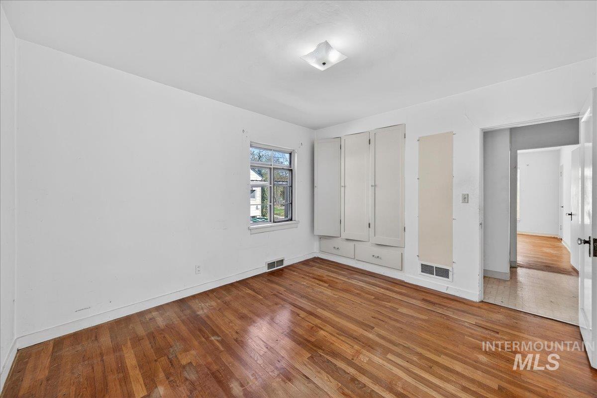 1309 S Shoshone St, Boise, Idaho 83705, 3 Bedrooms, 1 Bathroom, Residential For Sale, Price $399,900, 98980068