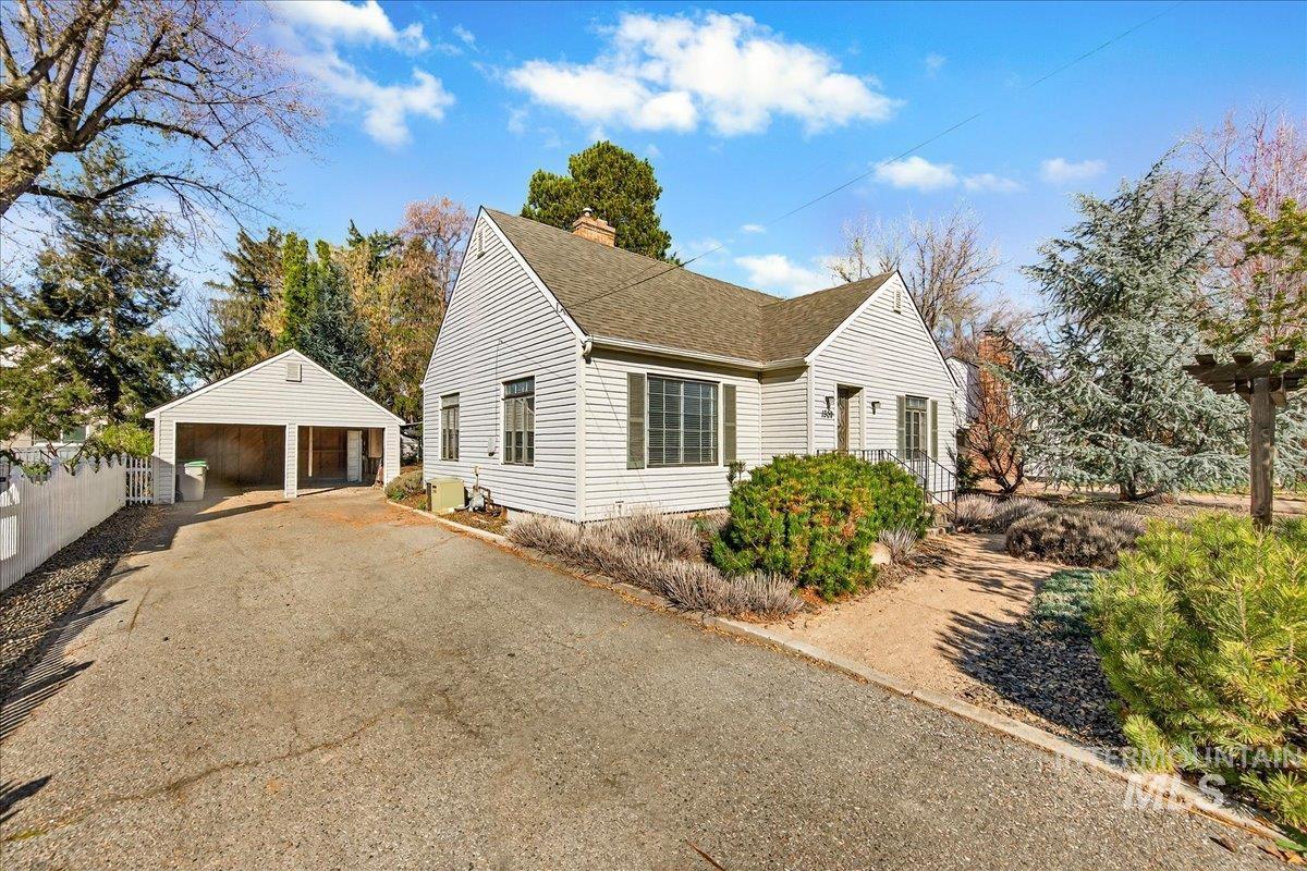 1309 S Shoshone St, Boise, Idaho 83705, 3 Bedrooms, 1 Bathroom, Residential For Sale, Price $399,900, 98980068