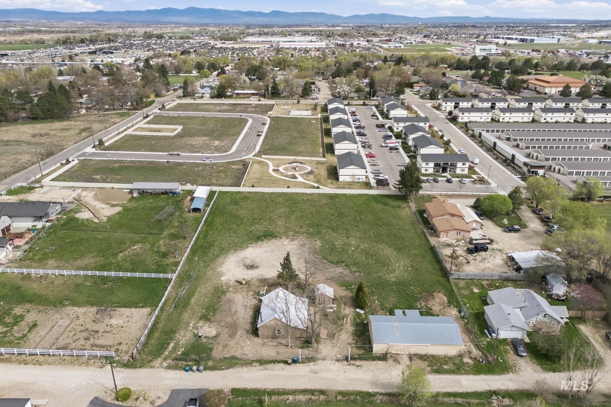 403 Hill Ln, Caldwell, Idaho 83605-0993, Land For Sale, Price $1,700,000, 98980075