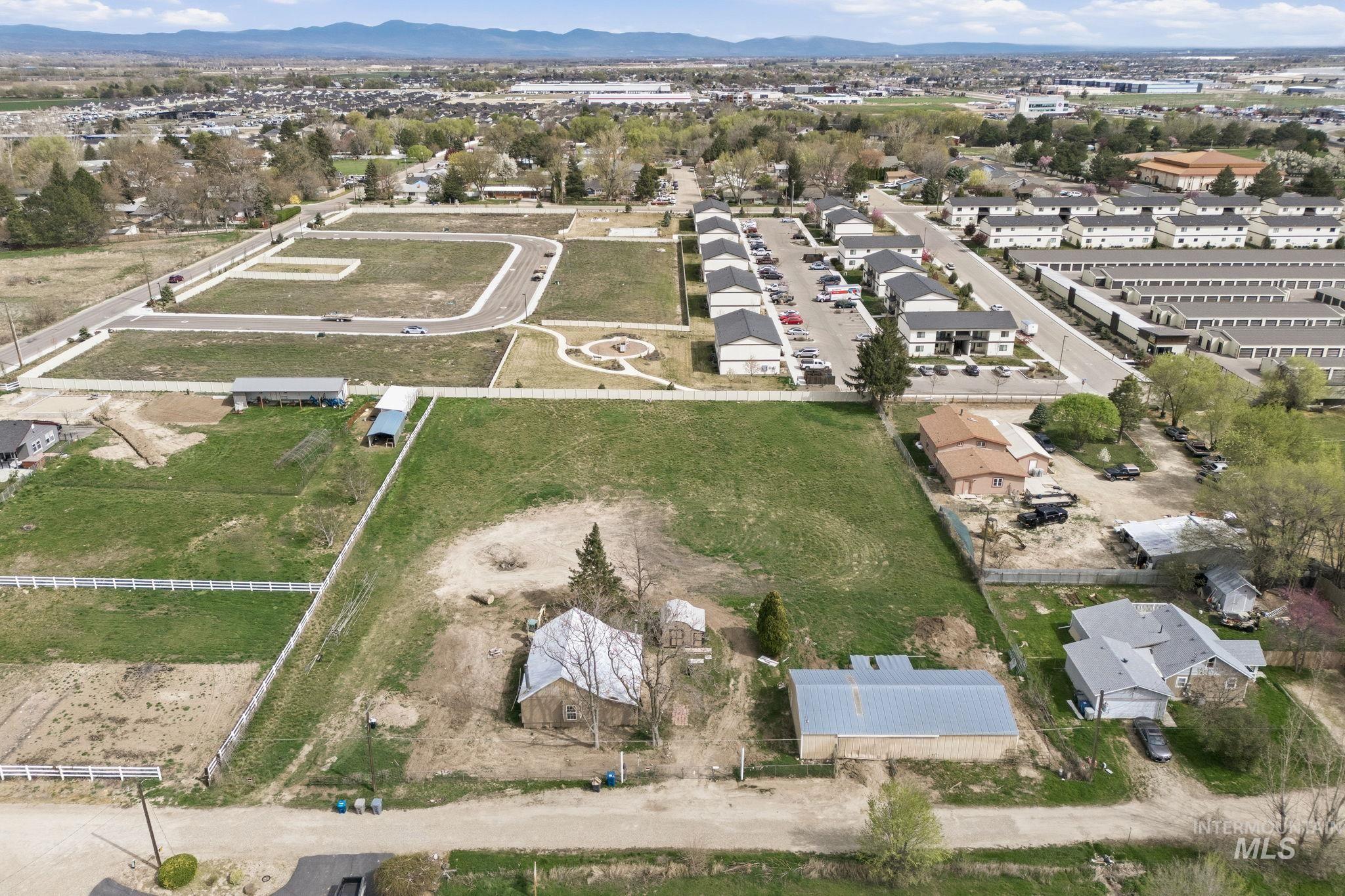403 Hill Ln, Caldwell, Idaho 83605-0993, Land For Sale, Price $1,700,000, 98980078