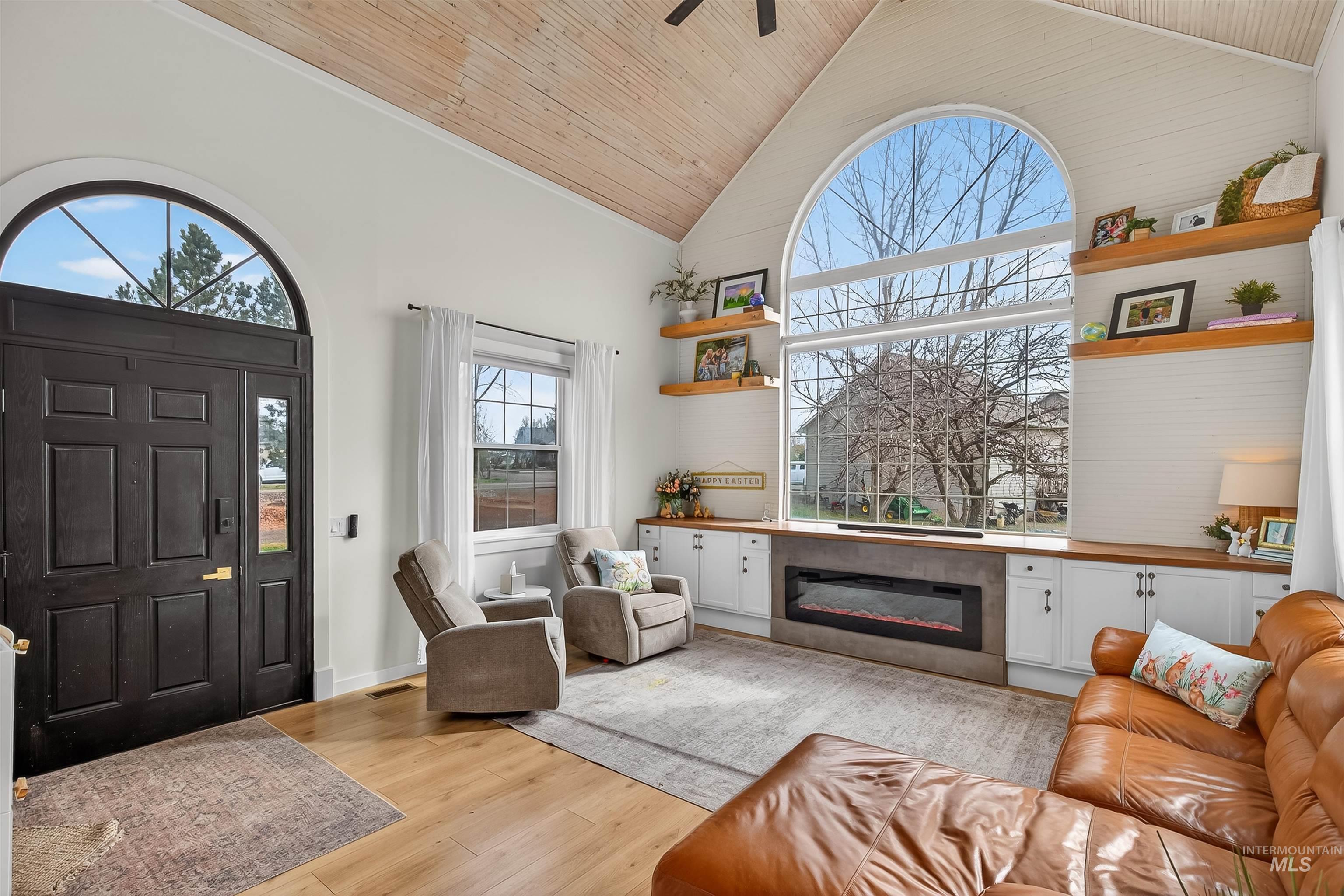 6598 Cougar Ridge Road, Lewiston, Idaho 83501, 4 Bedrooms, 3 Bathrooms, Residential For Sale, Price $689,000,MLS 98980081