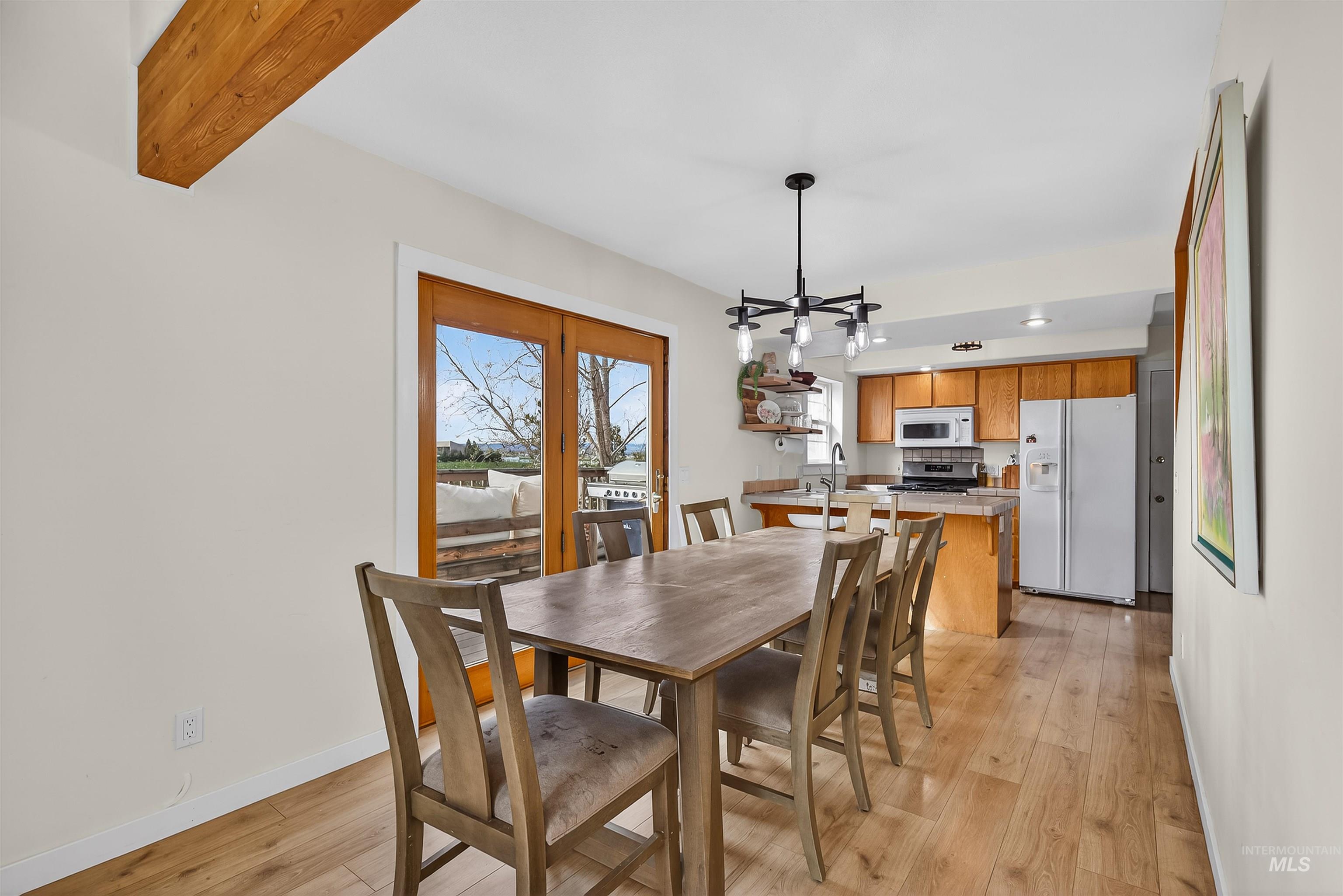 6598 Cougar Ridge Road, Lewiston, Idaho 83501, 4 Bedrooms, 3 Bathrooms, Residential For Sale, Price $689,000,MLS 98980081