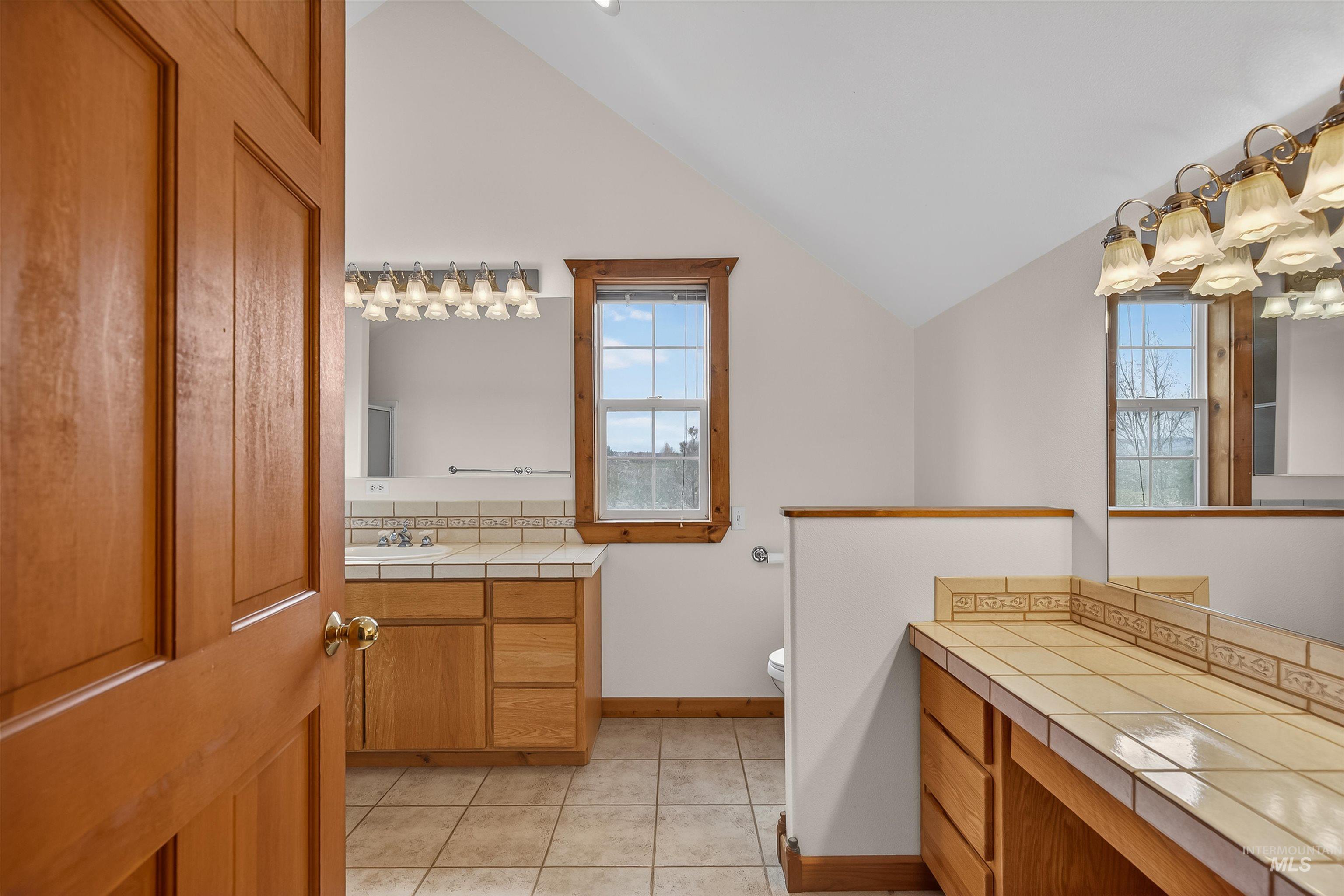 6598 Cougar Ridge Road, Lewiston, Idaho 83501, 4 Bedrooms, 3 Bathrooms, Residential For Sale, Price $689,000,MLS 98980081