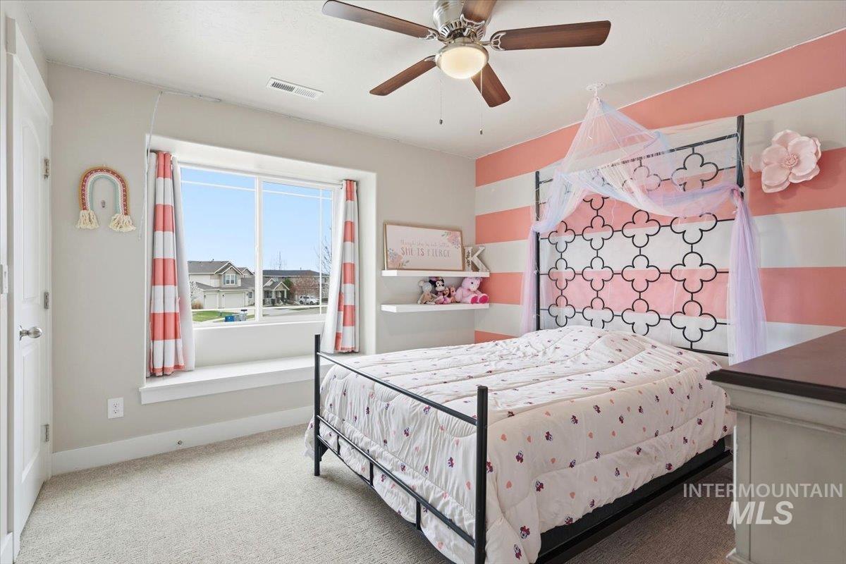 1282 Cimarron Court, Middleton, Idaho 83644, 5 Bedrooms, 3 Bathrooms, Residential For Sale, Price $959,000,MLS 98980082