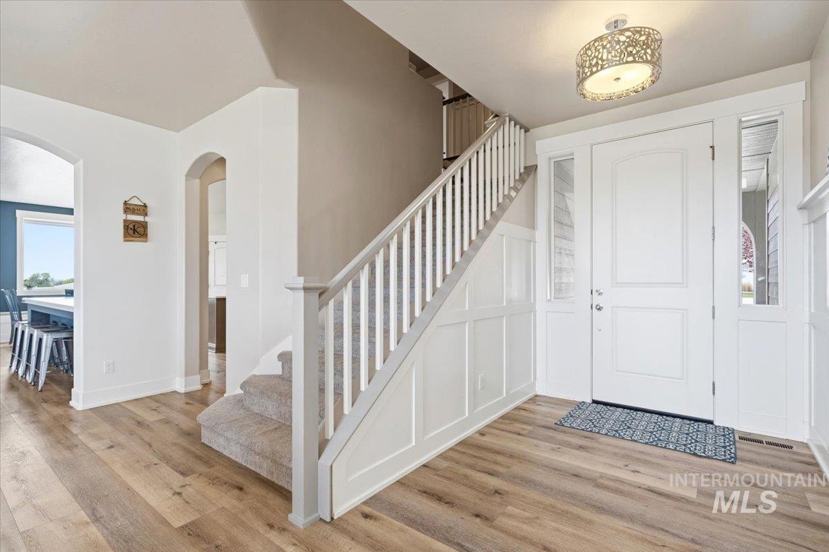 1282 Cimarron Court, Middleton, Idaho 83644, 5 Bedrooms, 3 Bathrooms, Residential For Sale, Price $959,000,MLS 98980082