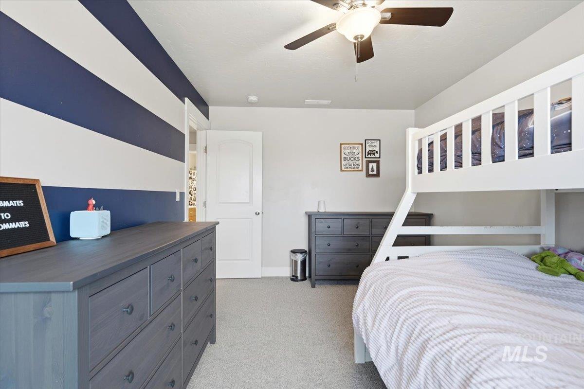 1282 Cimarron Court, Middleton, Idaho 83644, 5 Bedrooms, 3 Bathrooms, Residential For Sale, Price $959,000,MLS 98980082