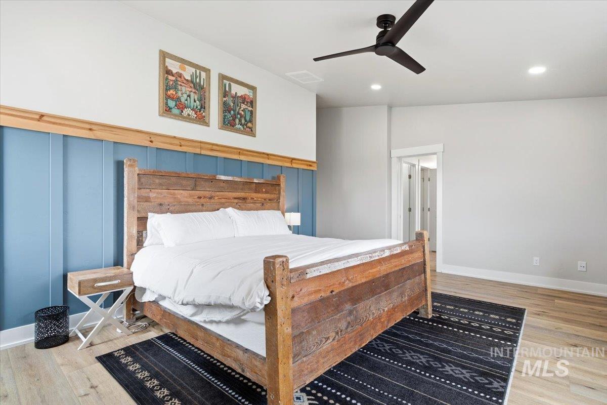 1282 Cimarron Court, Middleton, Idaho 83644, 5 Bedrooms, 3 Bathrooms, Residential For Sale, Price $959,000,MLS 98980082