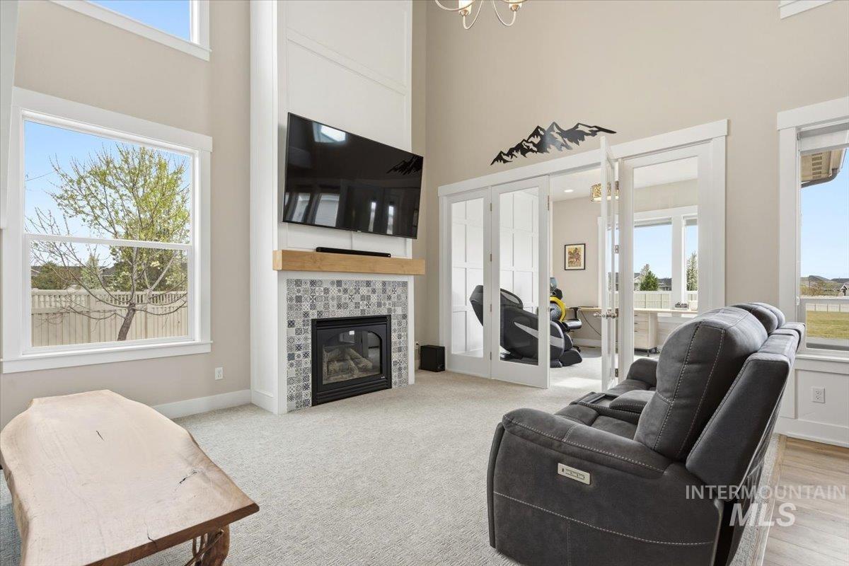 1282 Cimarron Court, Middleton, Idaho 83644, 5 Bedrooms, 3 Bathrooms, Residential For Sale, Price $959,000,MLS 98980082