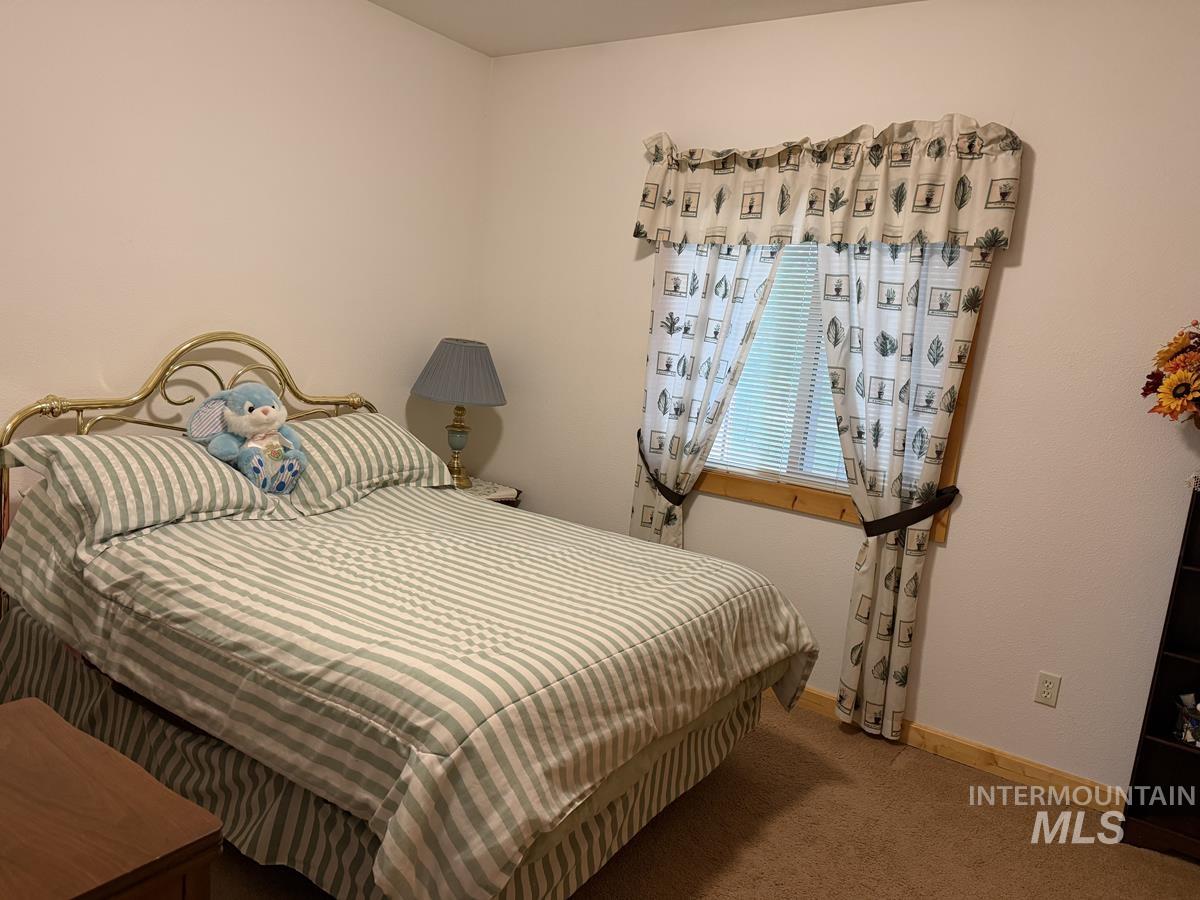 7 Carey Way, Cascade, Idaho 83611, 2 Bedrooms, 2 Bathrooms, Residential For Sale, Price $764,900,MLS 98980085